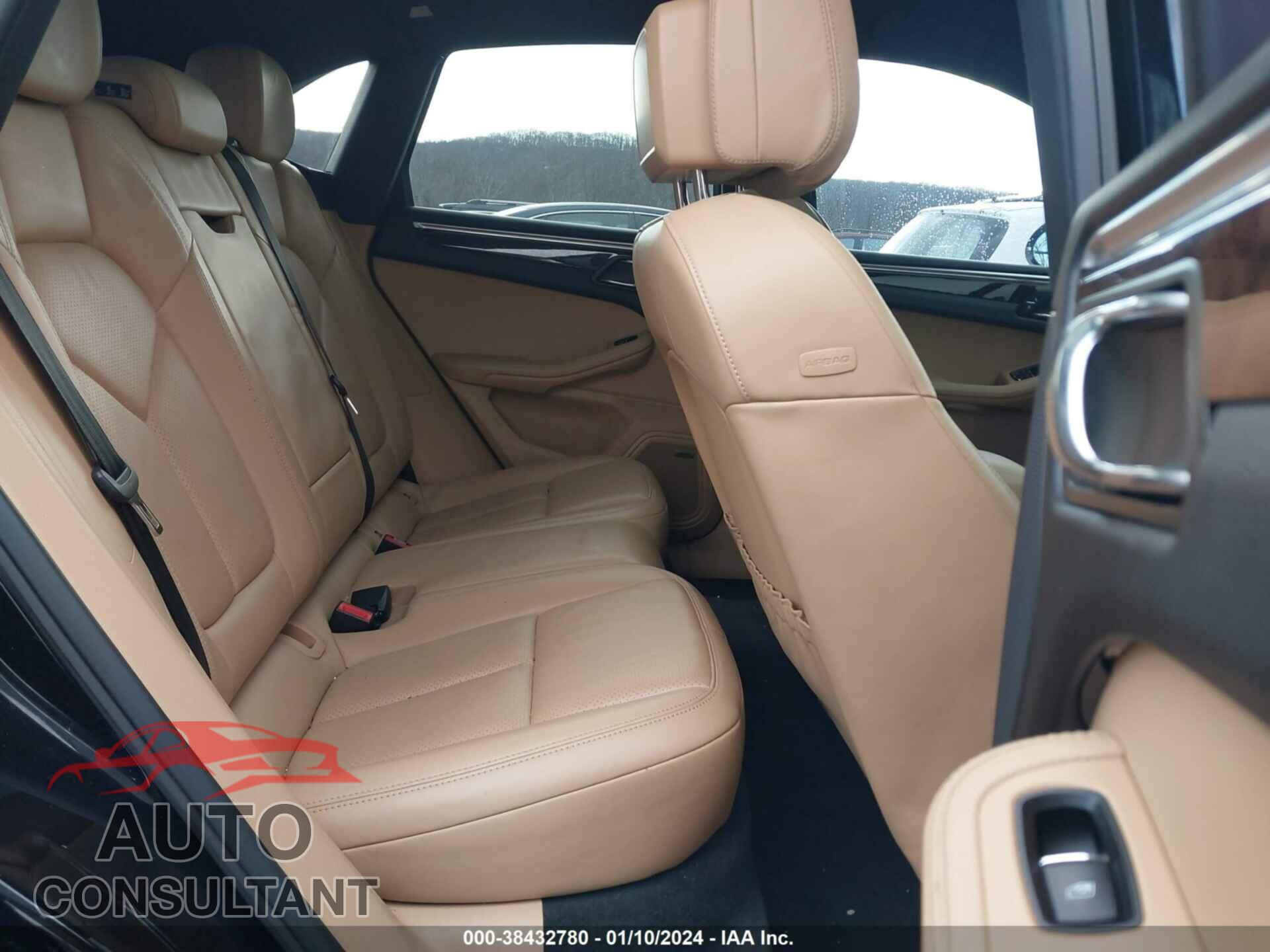 PORSCHE MACAN 2017 - WP1AA2A50HLB81942
