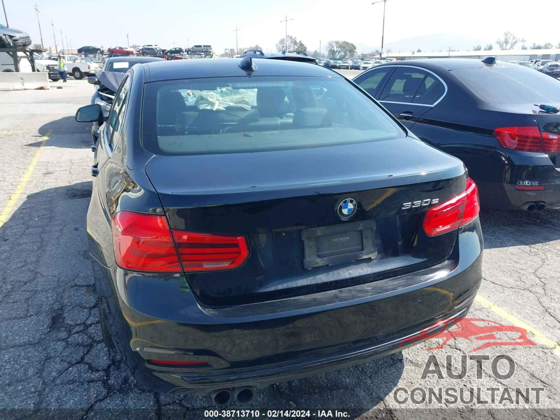 BMW 330E 2017 - WBA8E1C34HA029973