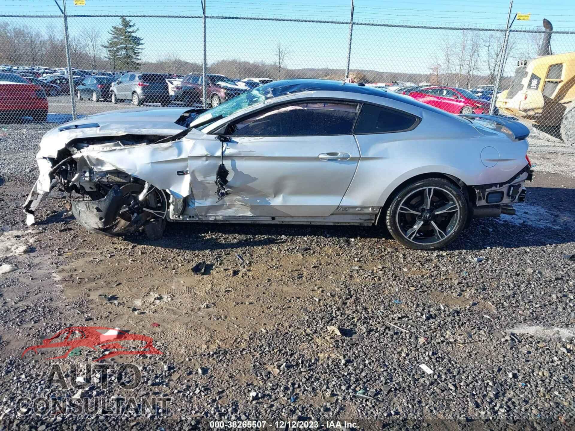 FORD MUSTANG 2016 - 1FA6P8CF6G5278103