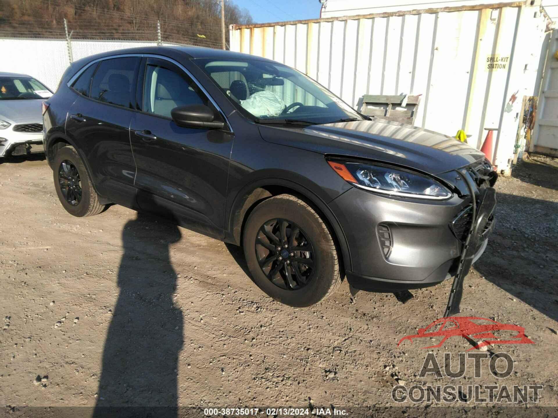FORD ESCAPE 2022 - 1FMCU9G69NUB82146