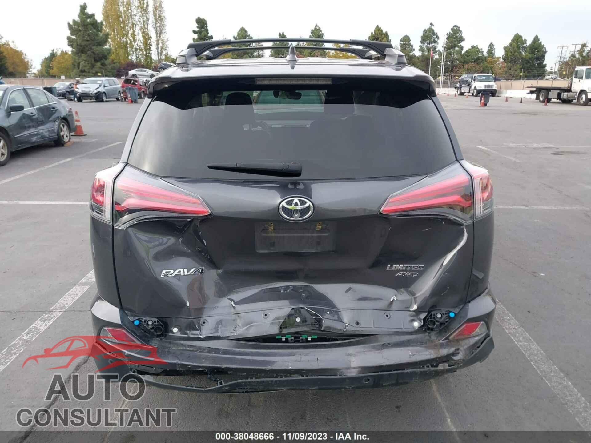 TOYOTA RAV4 2017 - 2T3DFREV4HW578960
