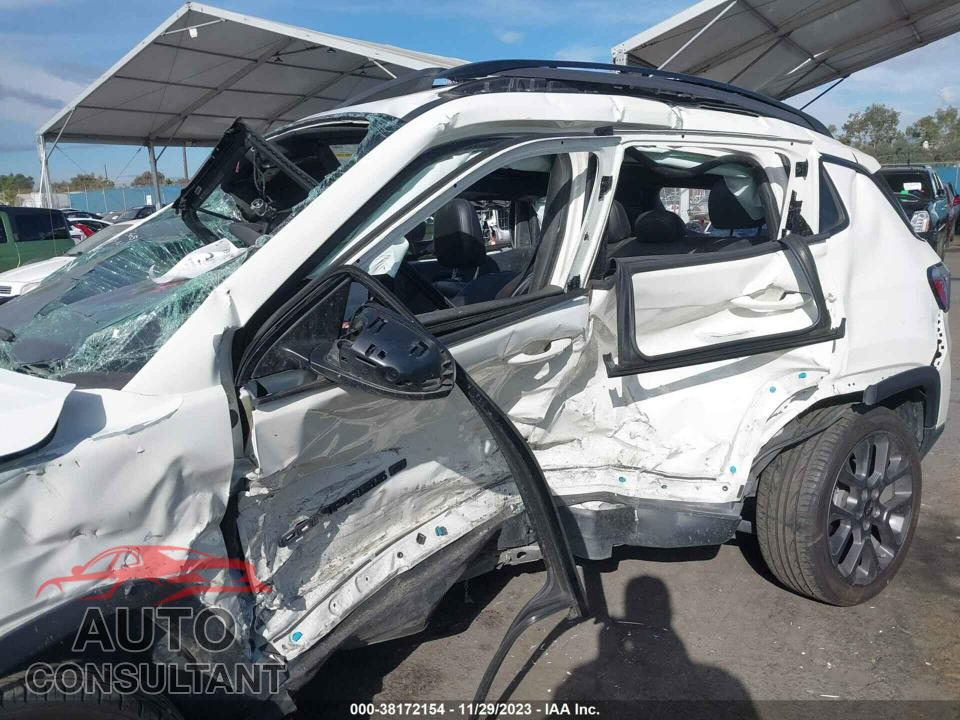 JEEP COMPASS 2021 - 3C4NJCEB4MT545724