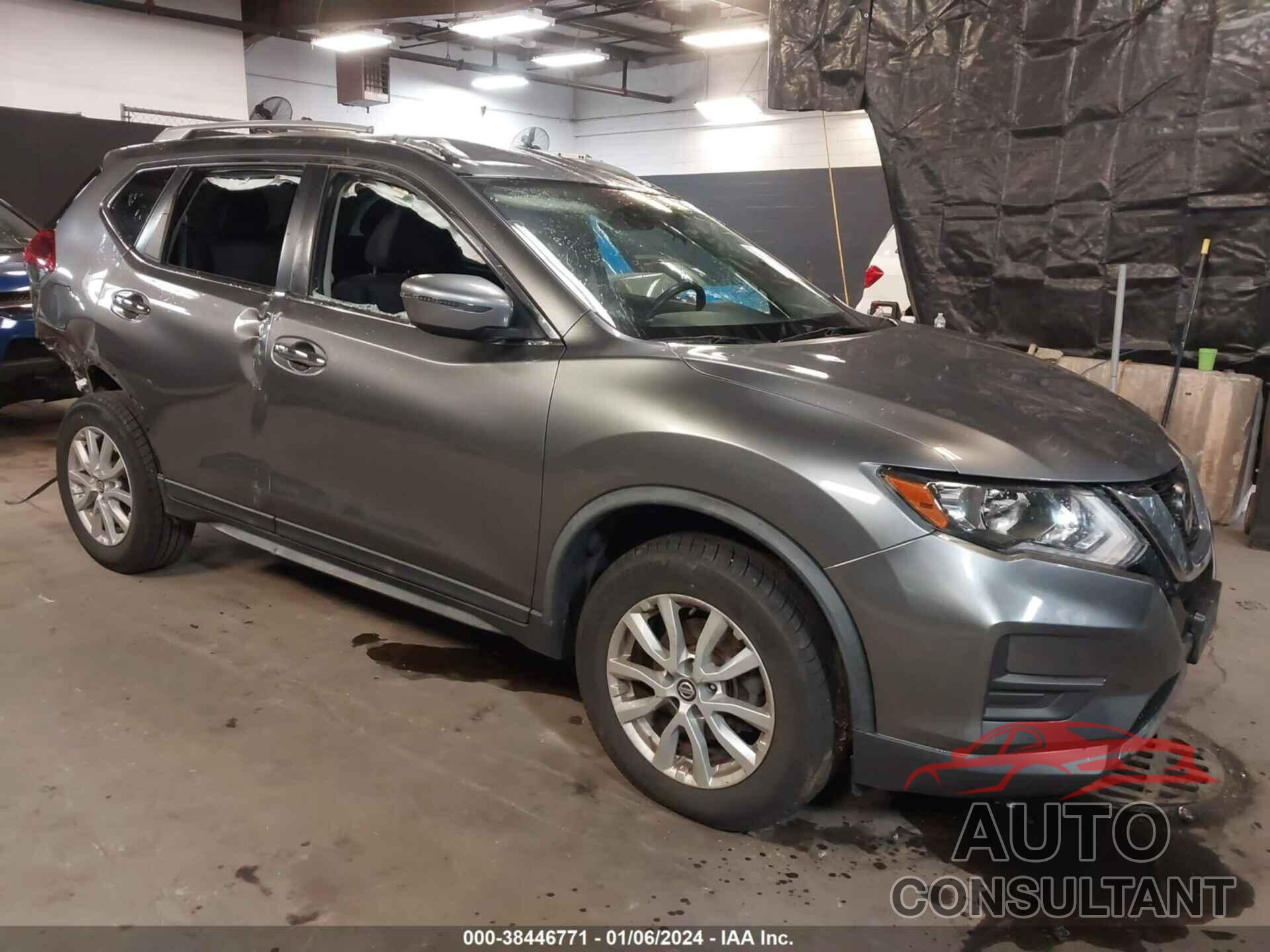 NISSAN ROGUE 2019 - KNMAT2MV6KP559818