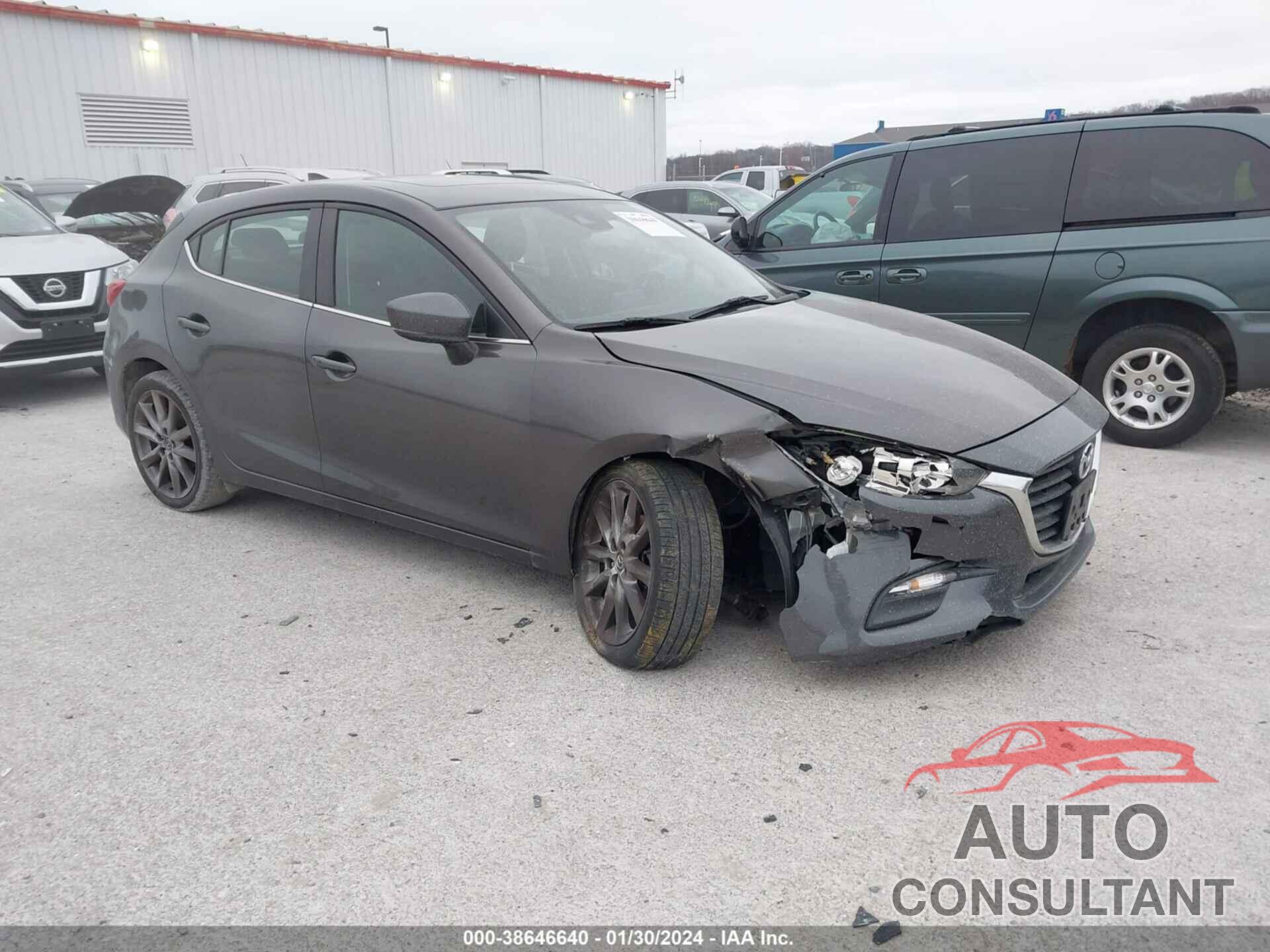 MAZDA MAZDA3 2018 - 3MZBN1L39JM195453