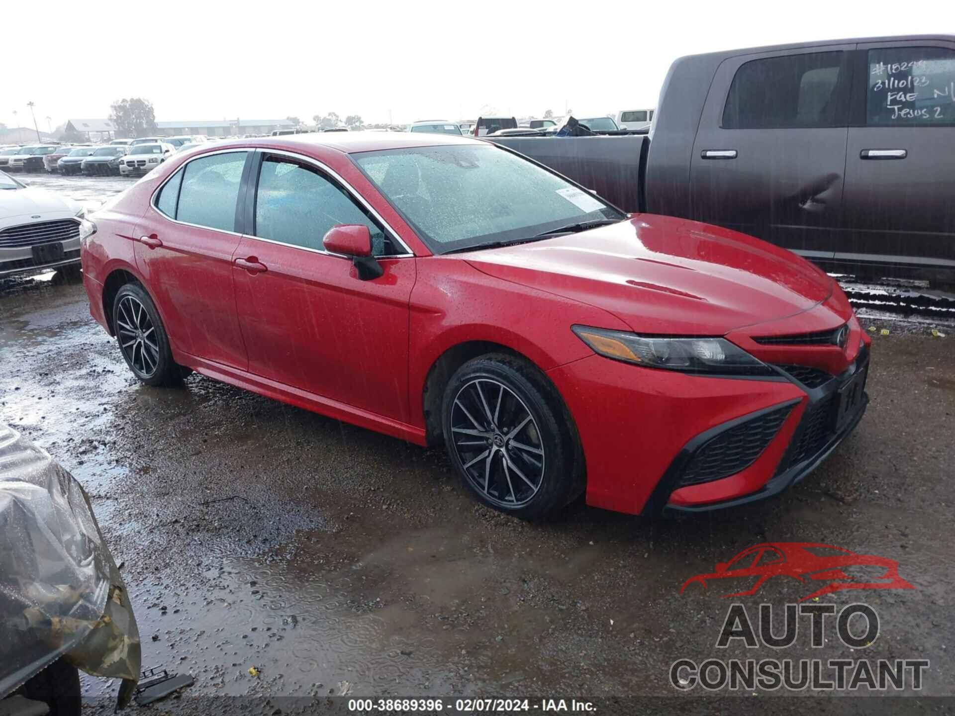 TOYOTA CAMRY 2021 - 4T1T11AK1MU404113