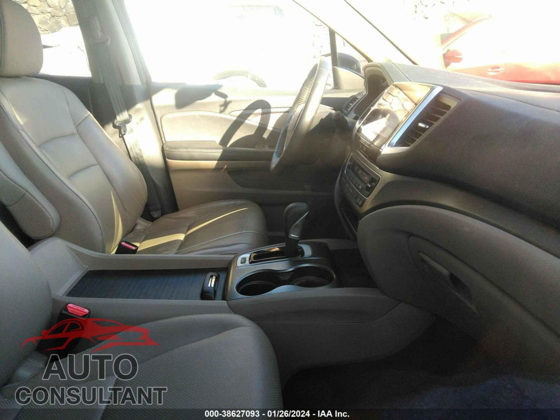 HONDA RIDGELINE 2019 - 5FPYK3F61KB031036