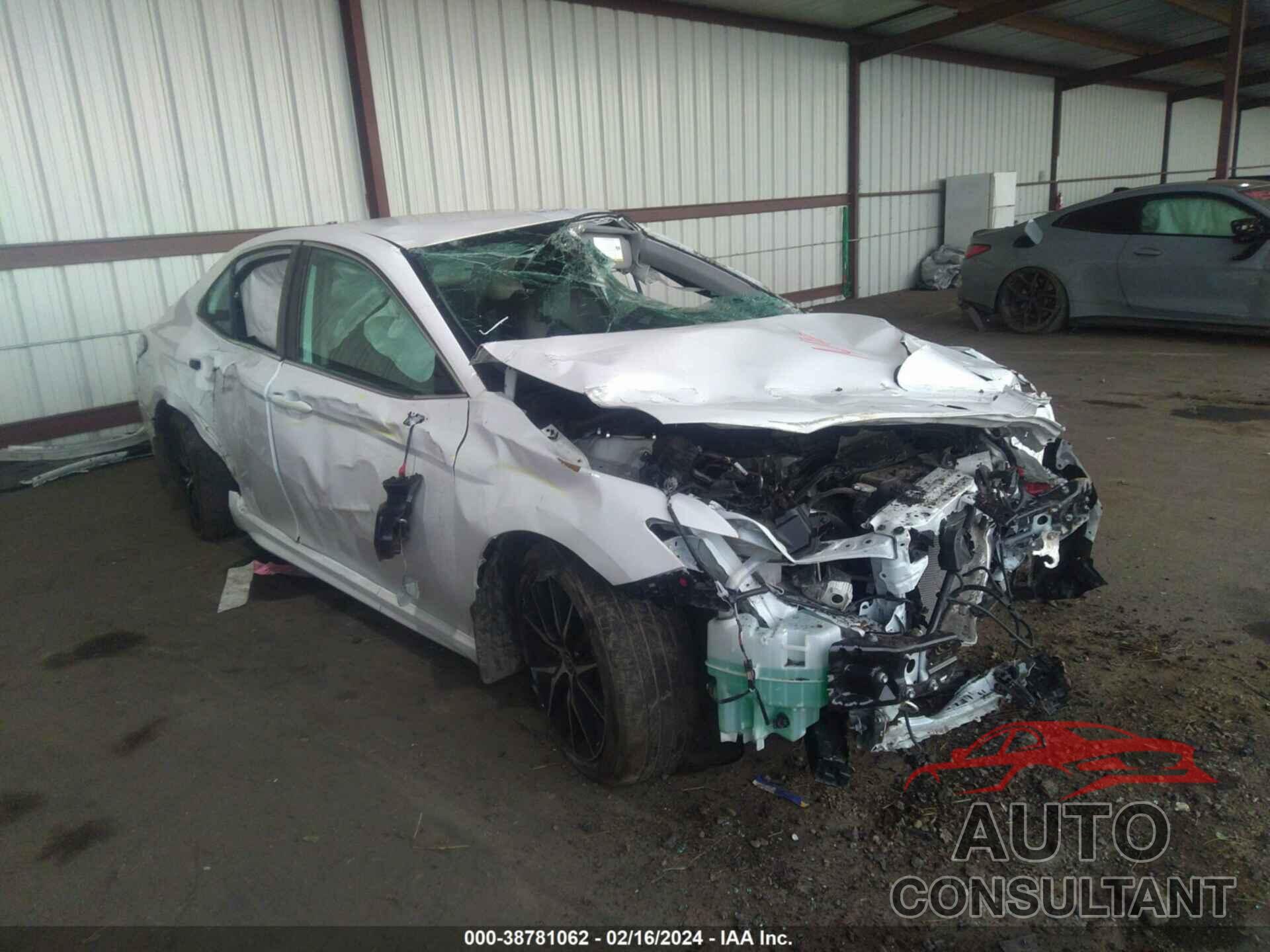TOYOTA CAMRY 2021 - 4T1T11AK2MU425049