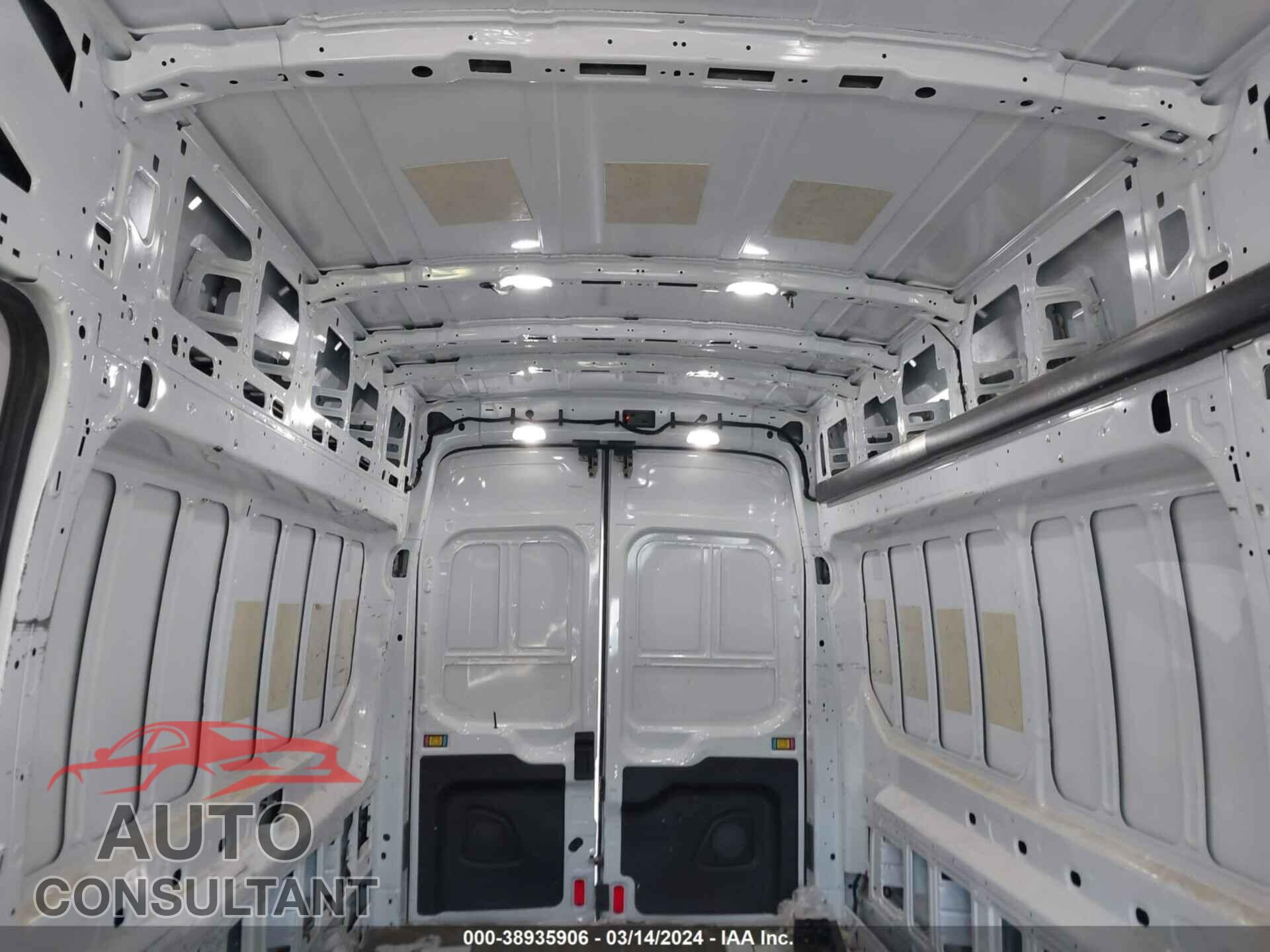 FORD TRANSIT 2020 - 1FTBR3XG7LKA29765