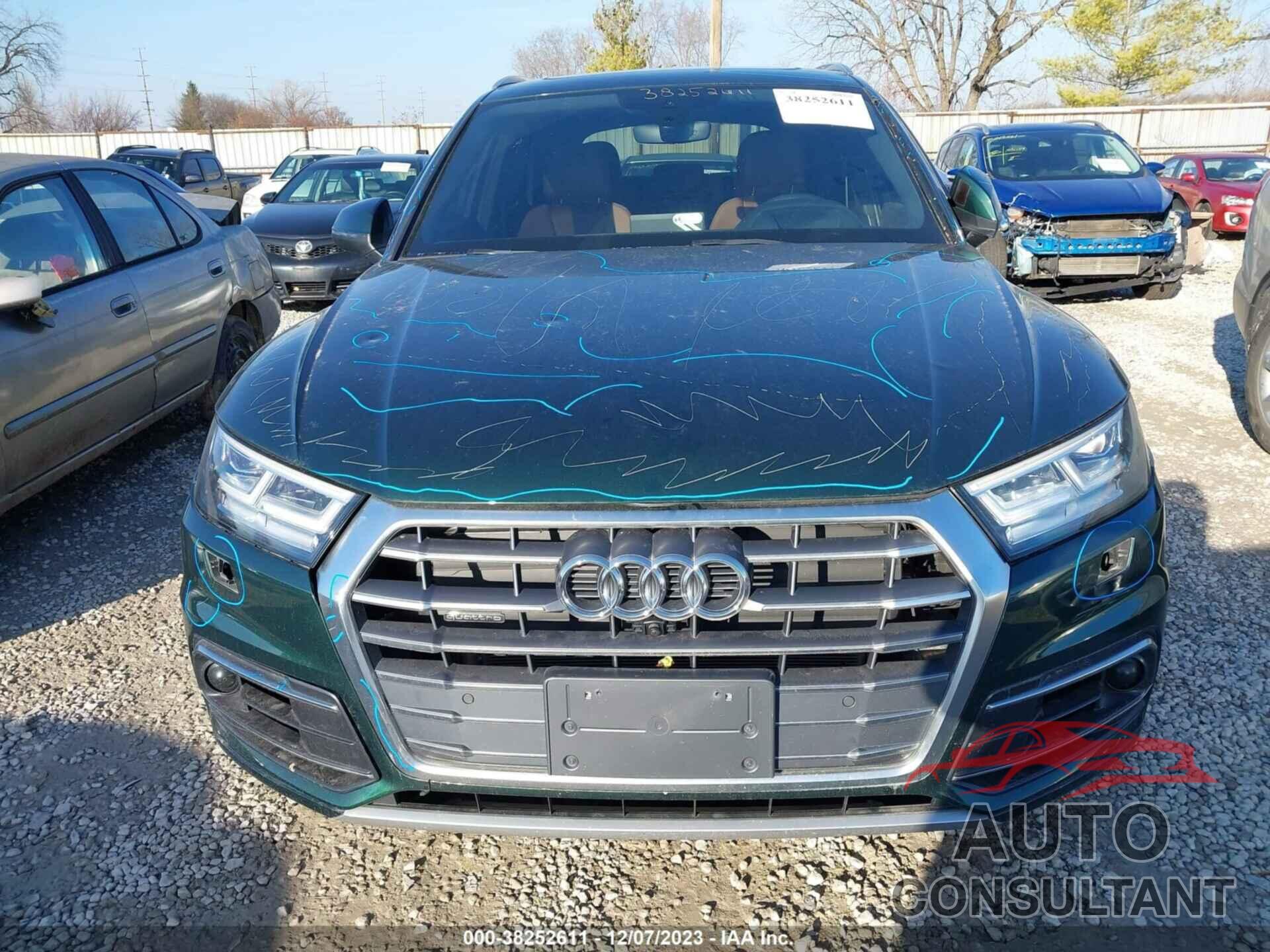 AUDI Q5 2018 - WA1CNAFY6J2092040