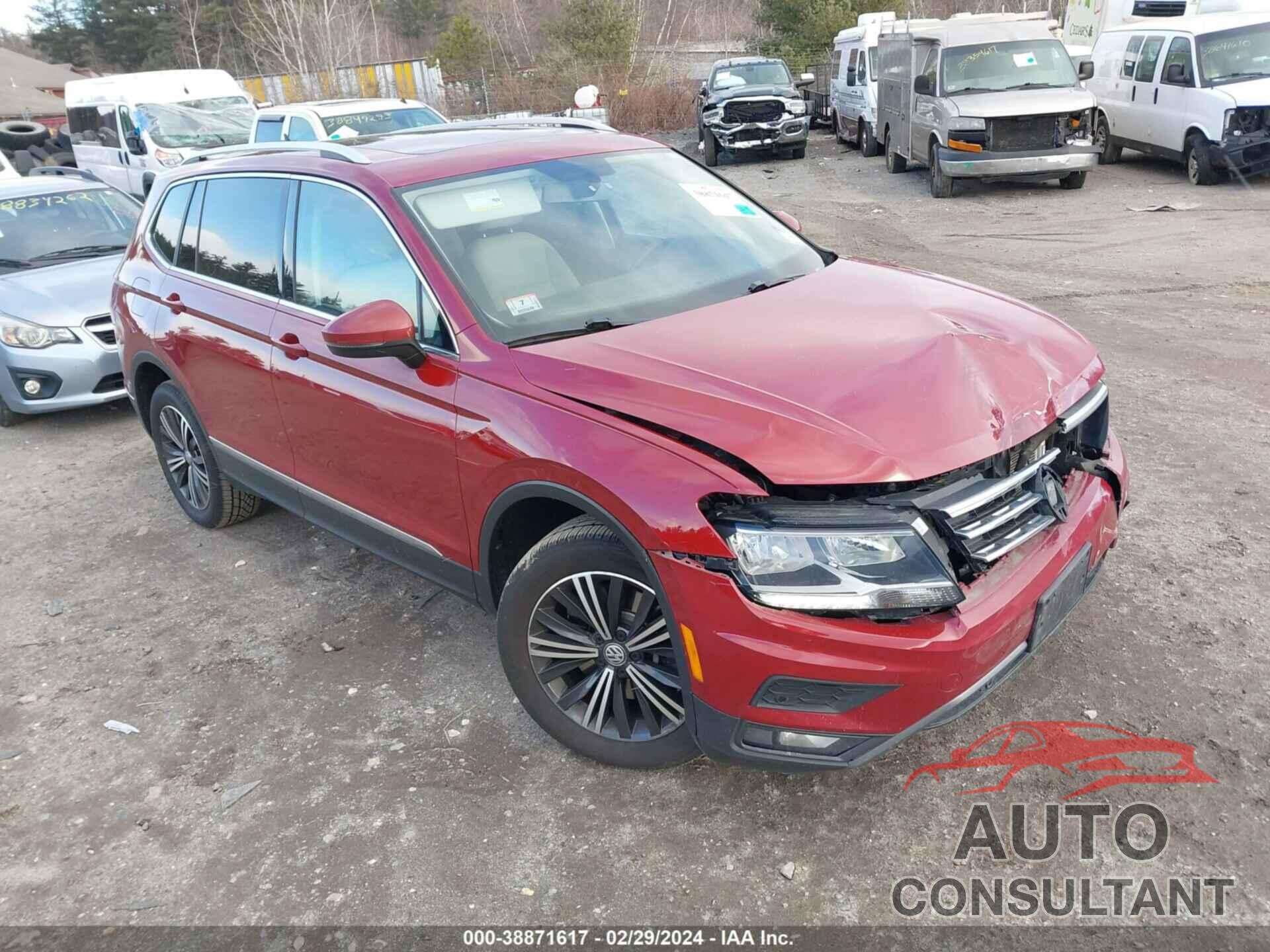 VOLKSWAGEN TIGUAN 2019 - 3VV2B7AX6KM080686