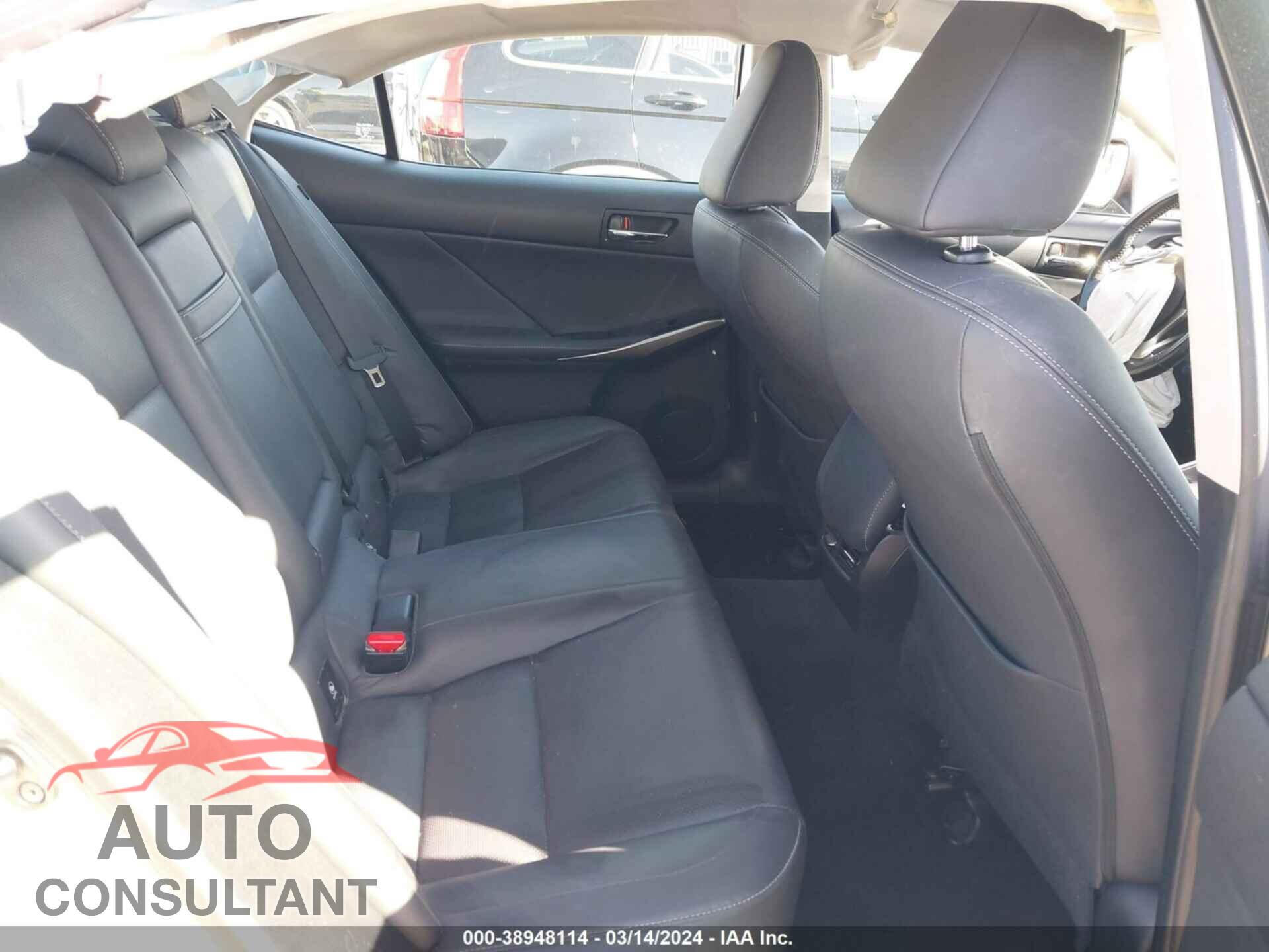 LEXUS IS 2016 - JTHCM1D21G5006274