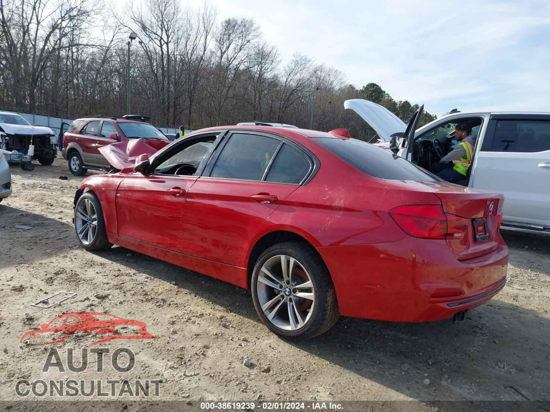 BMW 328I 2016 - WBA8E9G55GNU27677