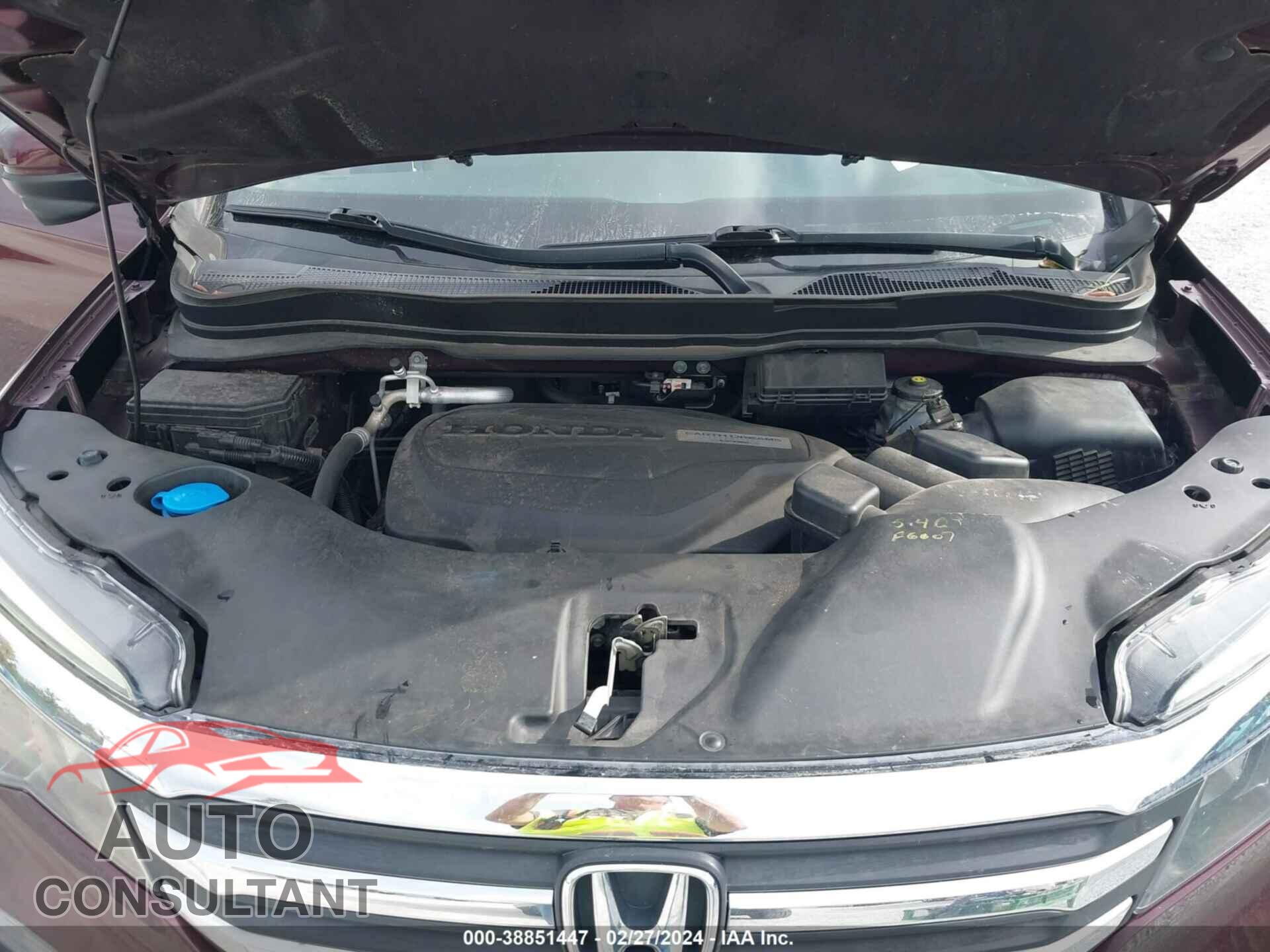 HONDA PILOT 2017 - 5FNYF5H86HB004155