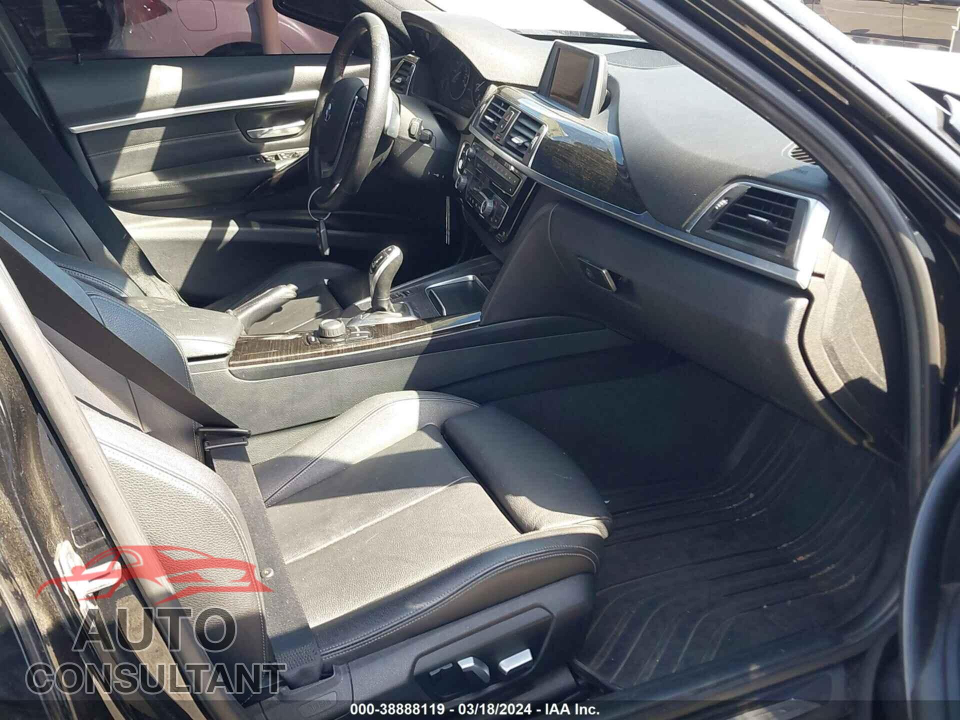 BMW 328I 2016 - WBA8E9G54GNT43866