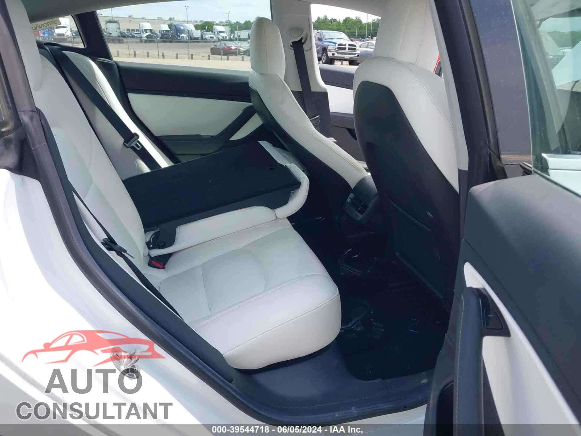 TESLA MODEL 3 2019 - 5YJ3E1EB7KF487474