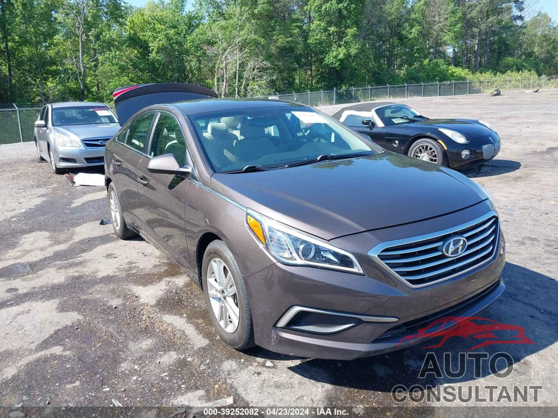 HYUNDAI SONATA 2017 - 5NPE24AF8HH557201