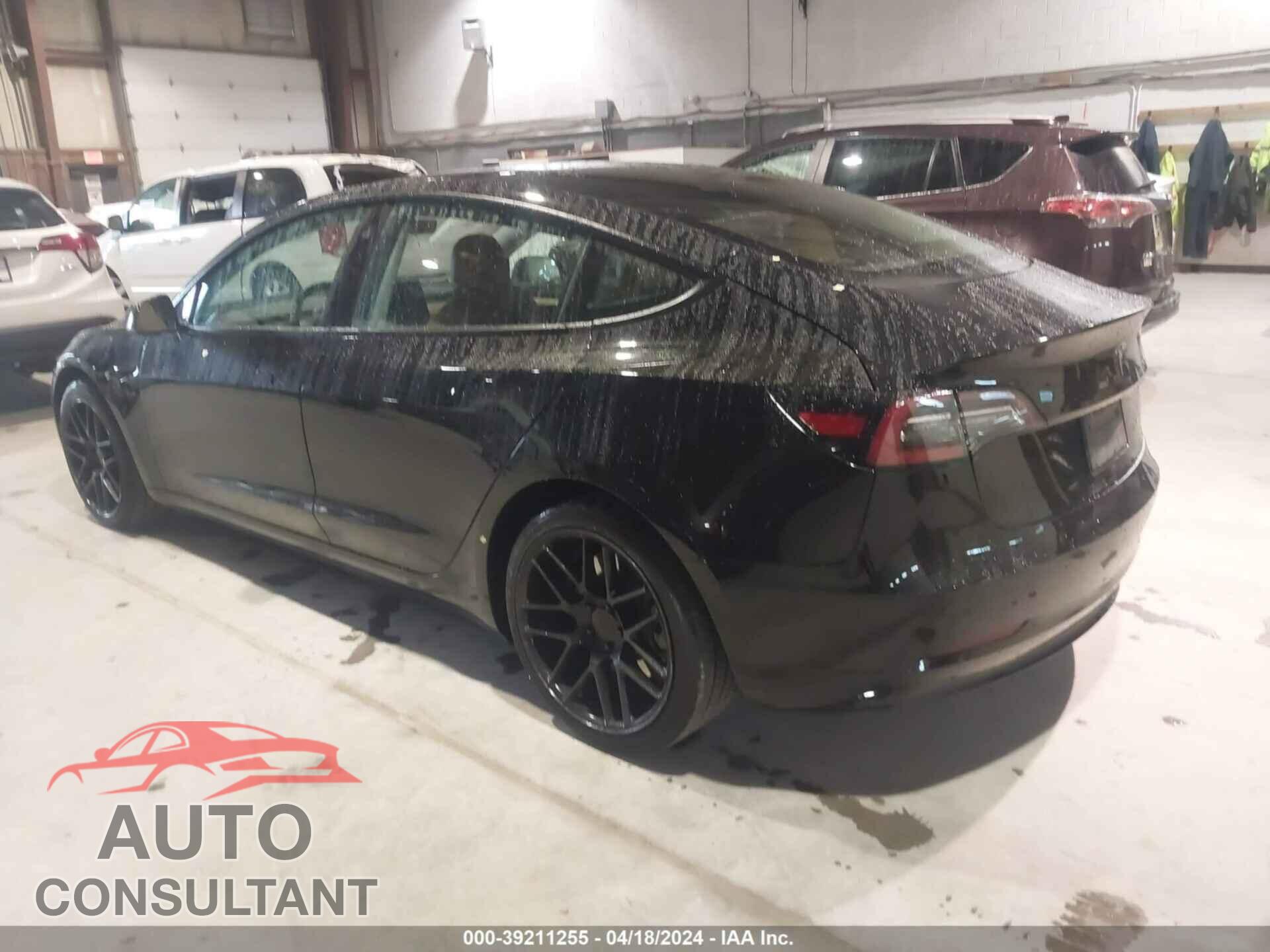 TESLA MODEL 3 2021 - 5YJ3E1EB3MF979549