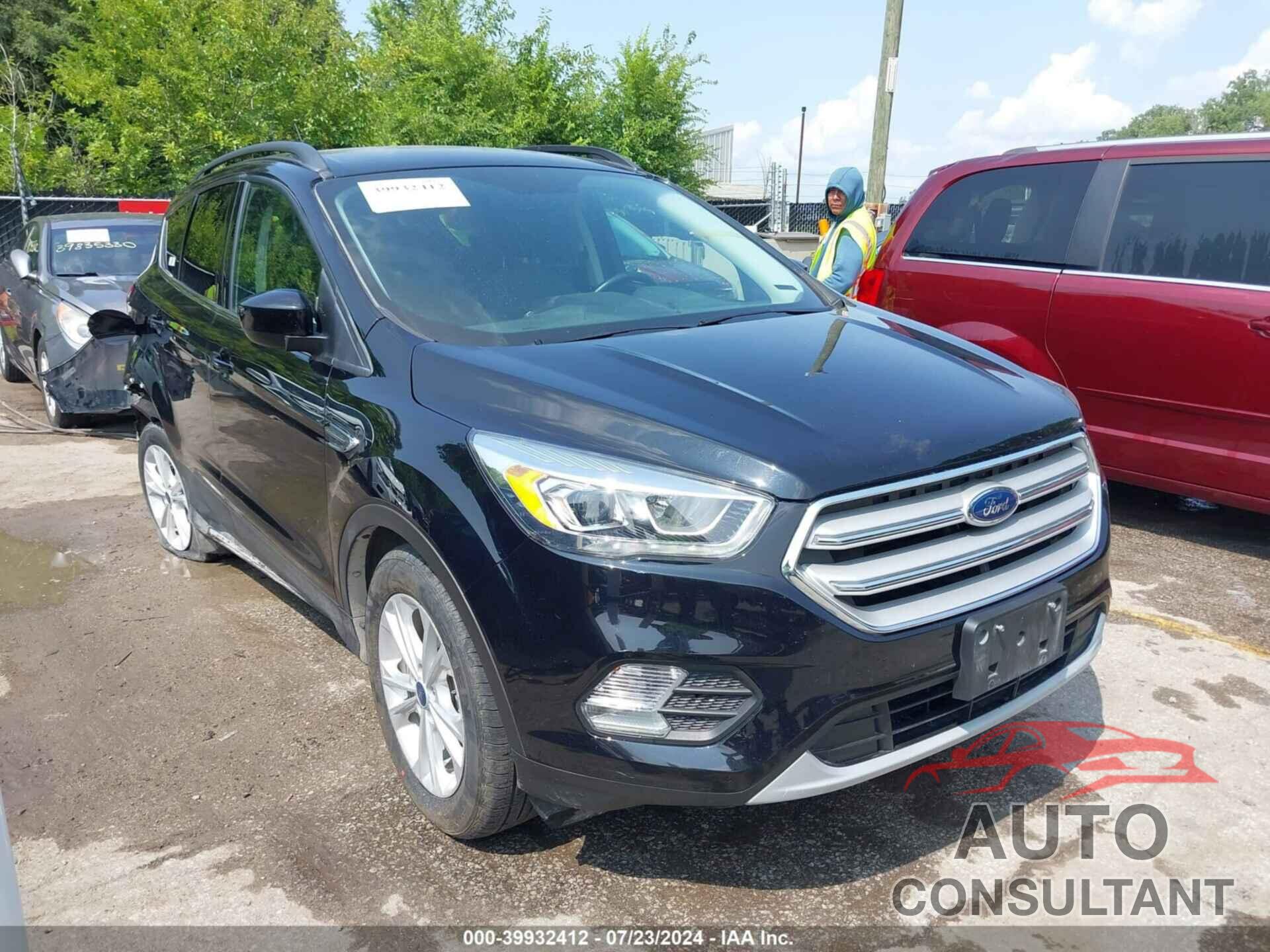 FORD ESCAPE 2019 - 1FMCU9HD1KUC29047