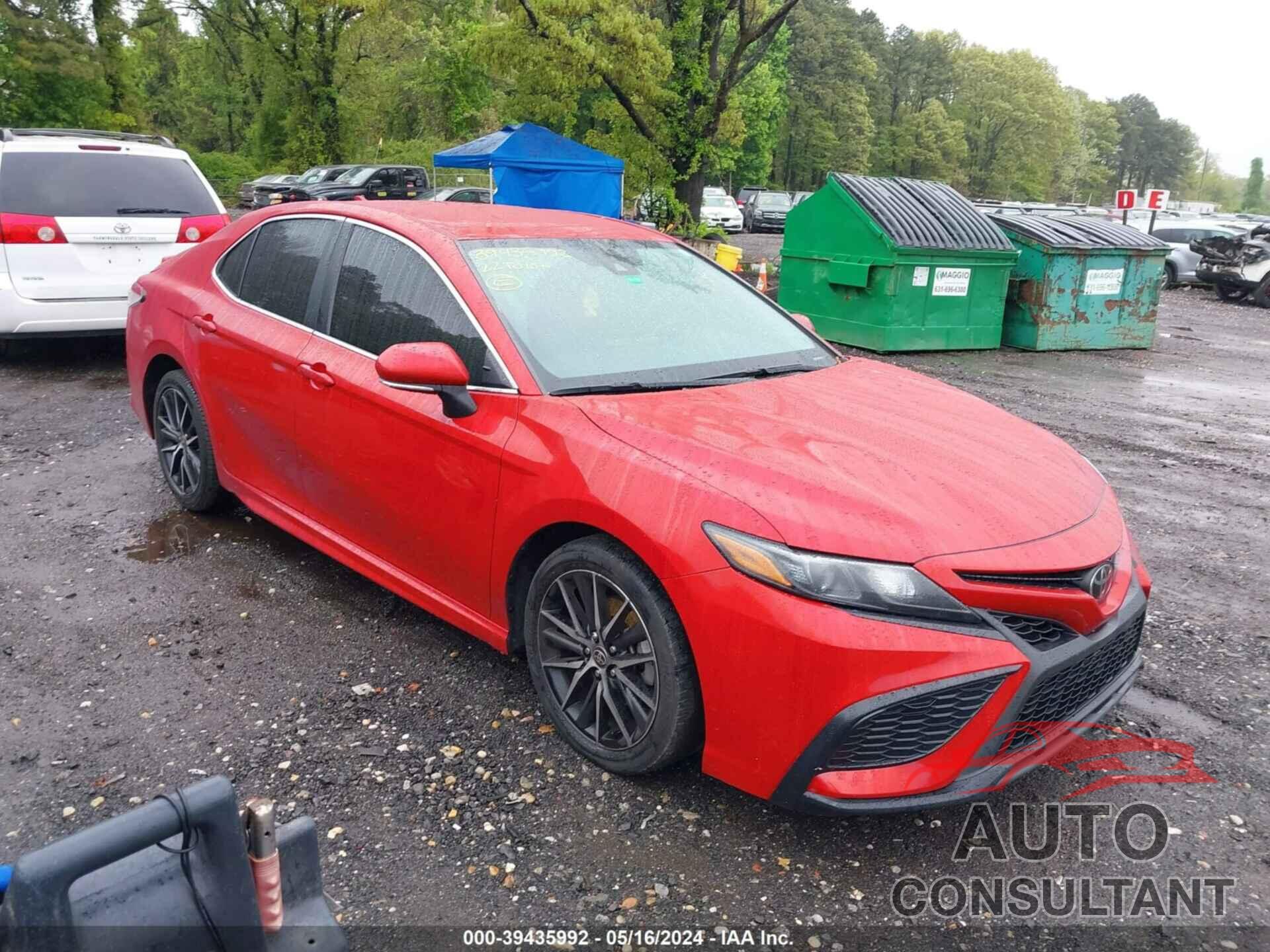 TOYOTA CAMRY 2022 - 4T1G11AK5NU043309