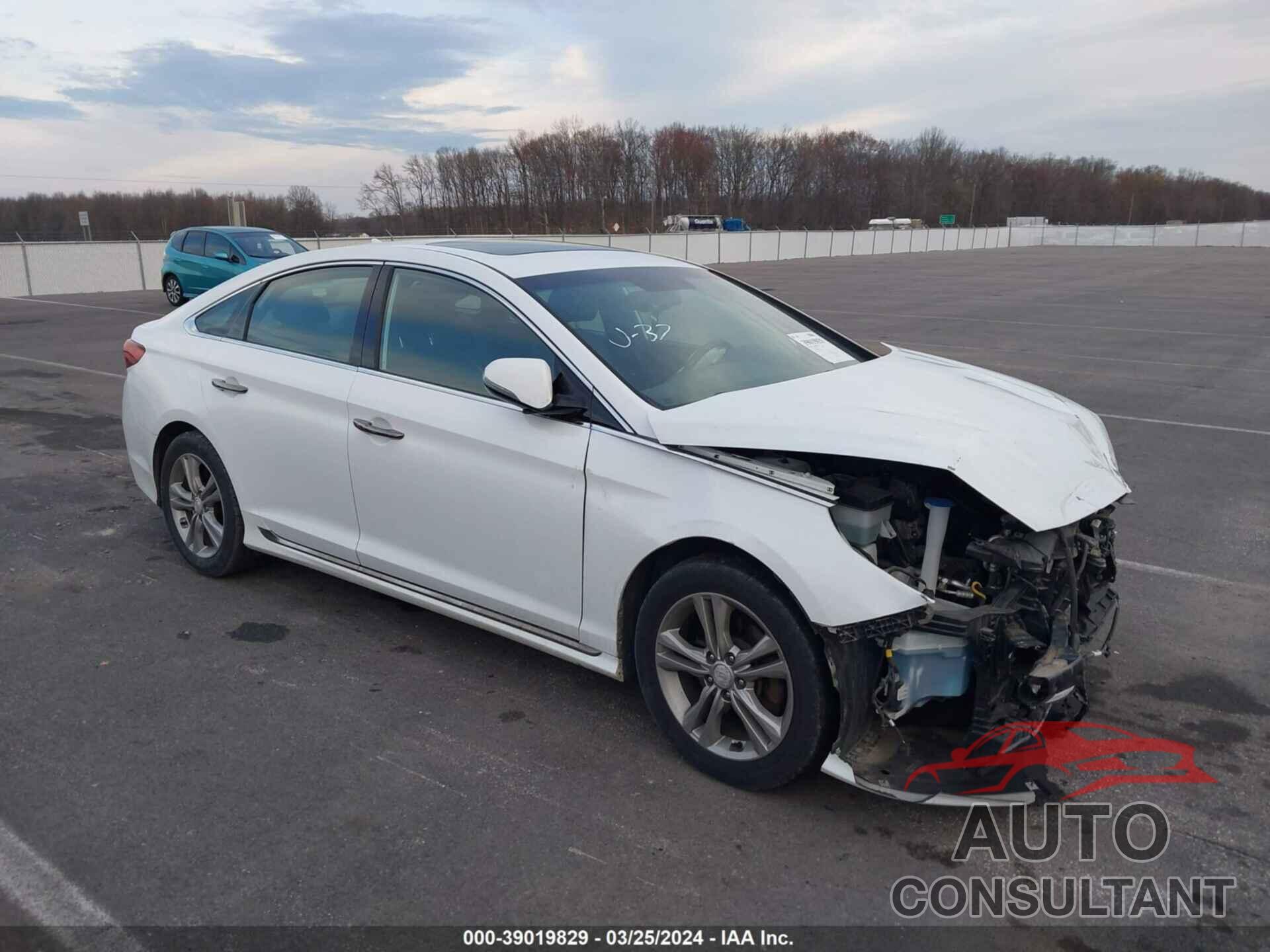 HYUNDAI SONATA 2018 - 5NPE34AF9JH675695