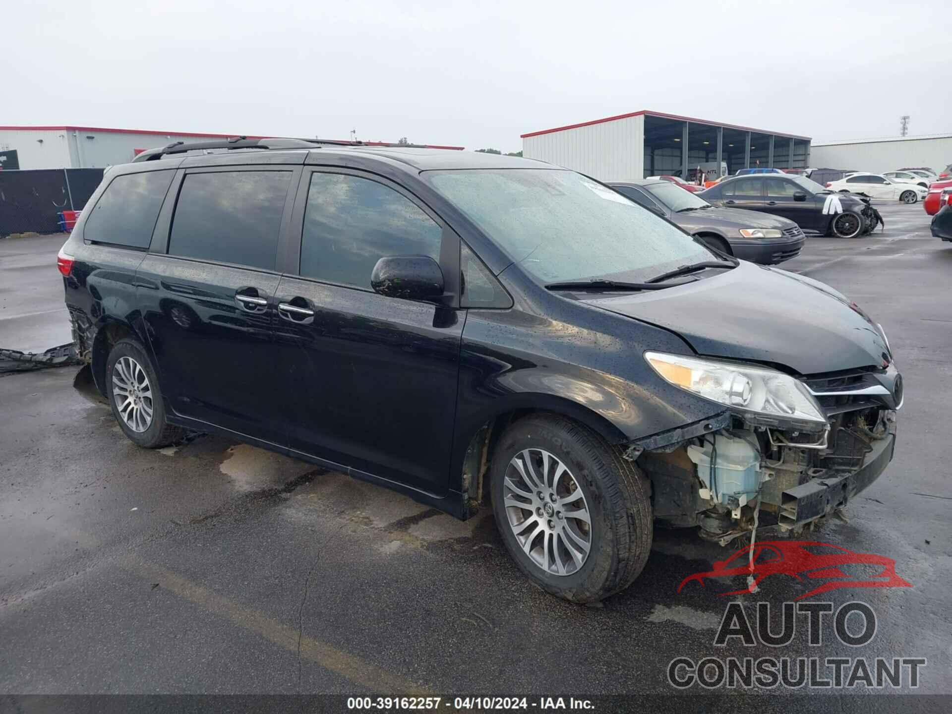 TOYOTA SIENNA 2019 - 5TDYZ3DC2KS967711