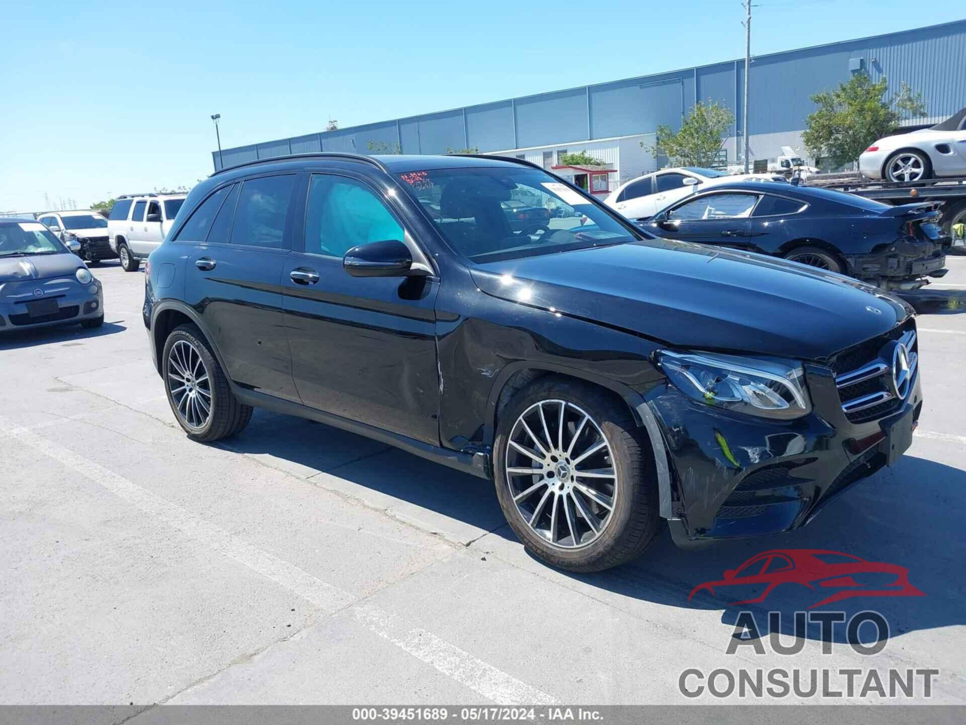 MERCEDES-BENZ GLC 300 2018 - WDC0G4KB6JV101995
