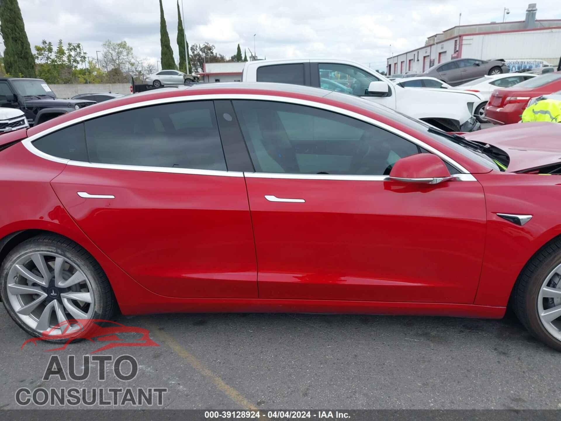 TESLA MODEL 3 2019 - 5YJ3E1EA2KF363068