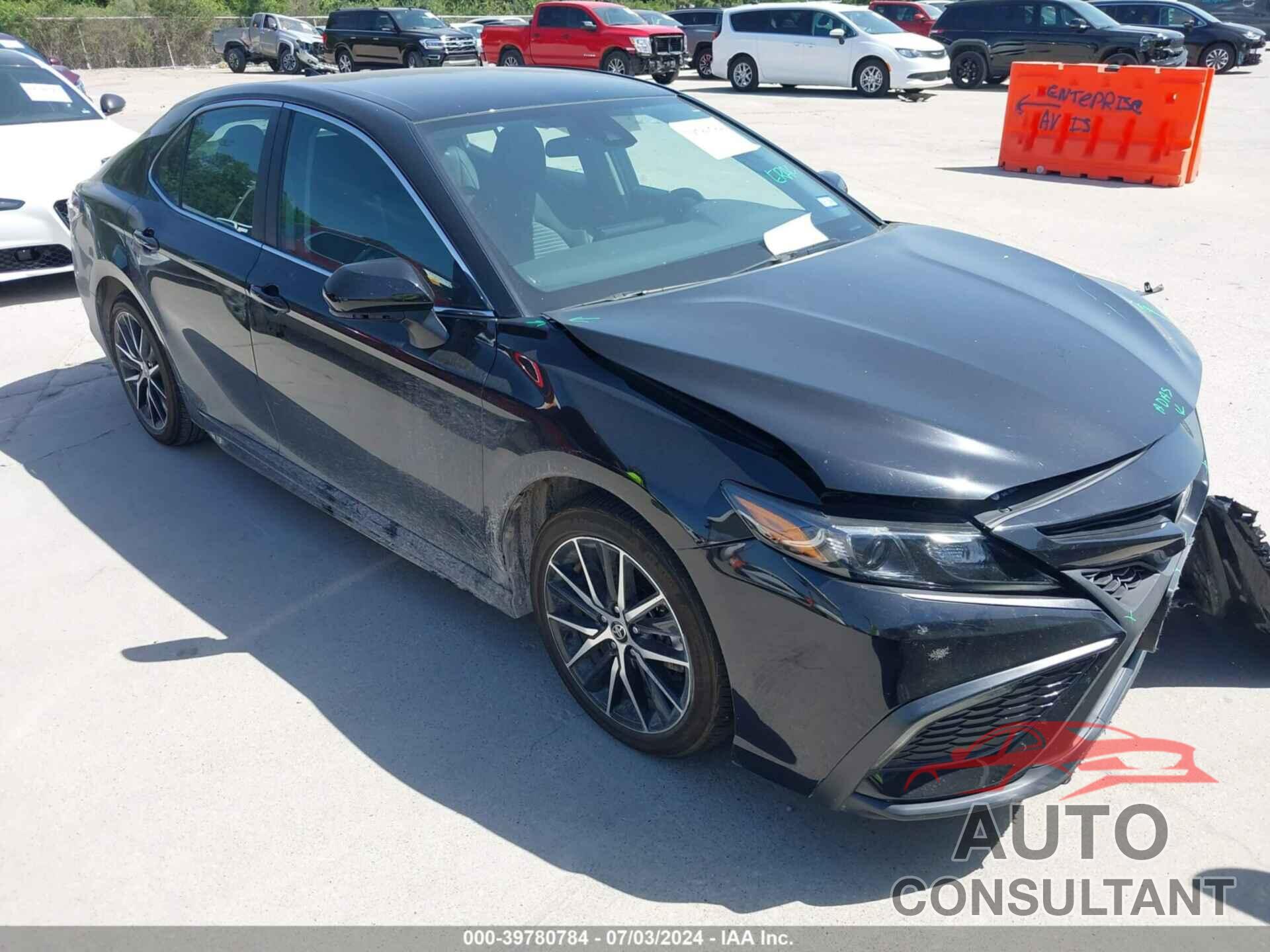 TOYOTA CAMRY 2024 - 4T1G11AK6RU230435