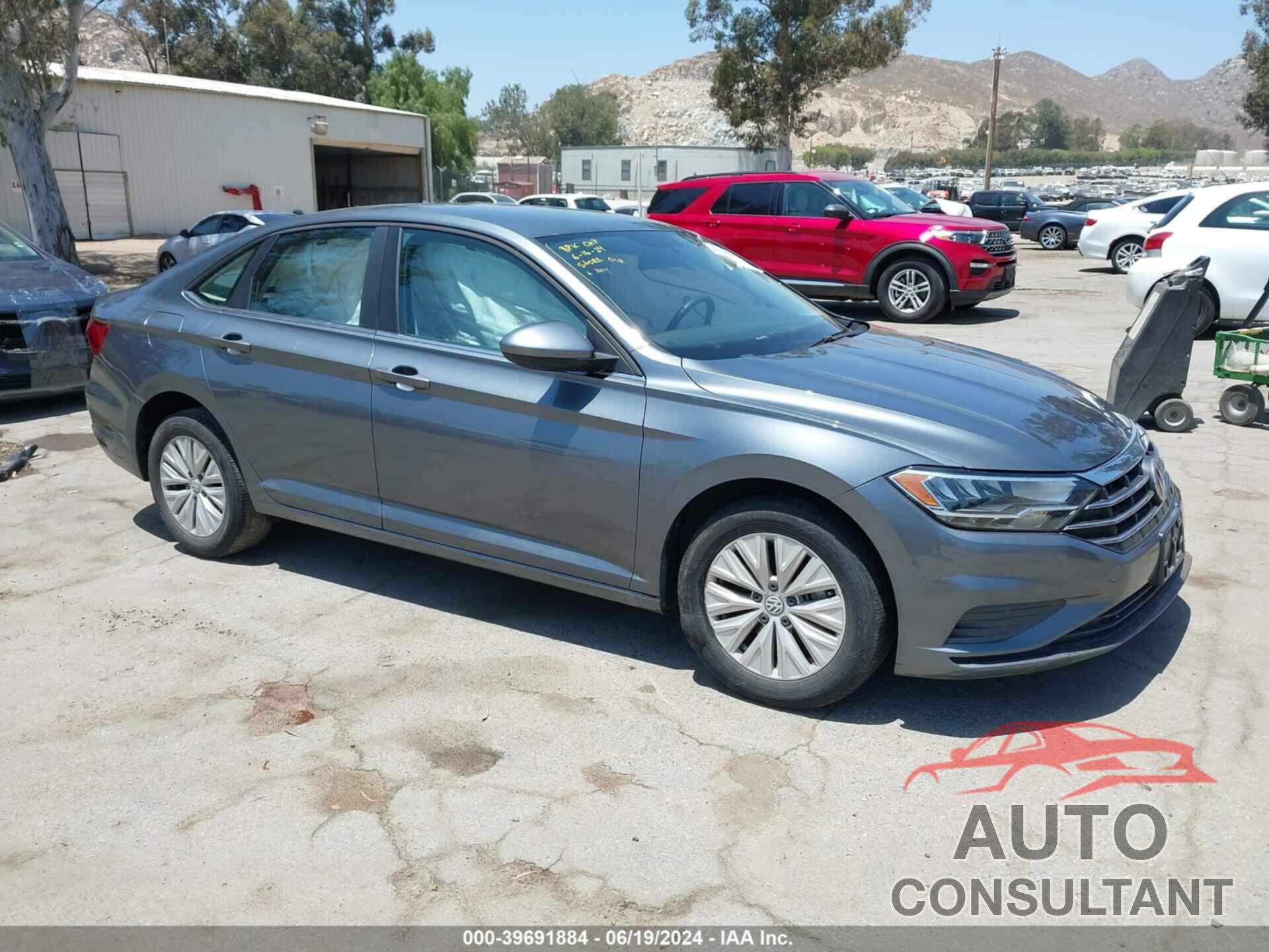 VOLKSWAGEN JETTA 2019 - 3VWC57BU8KM066459