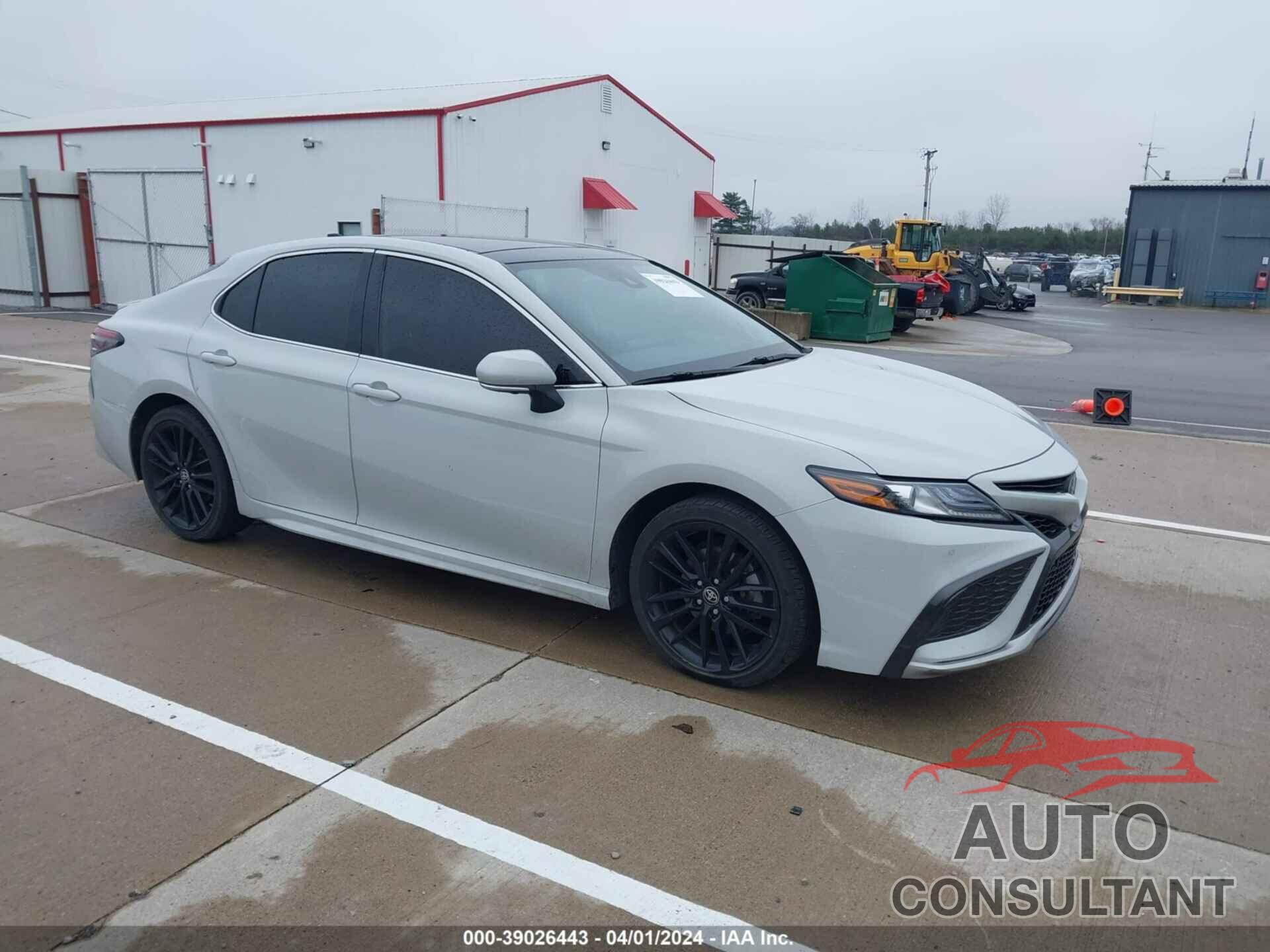 TOYOTA CAMRY 2022 - 4T1KZ1AK8NU064500