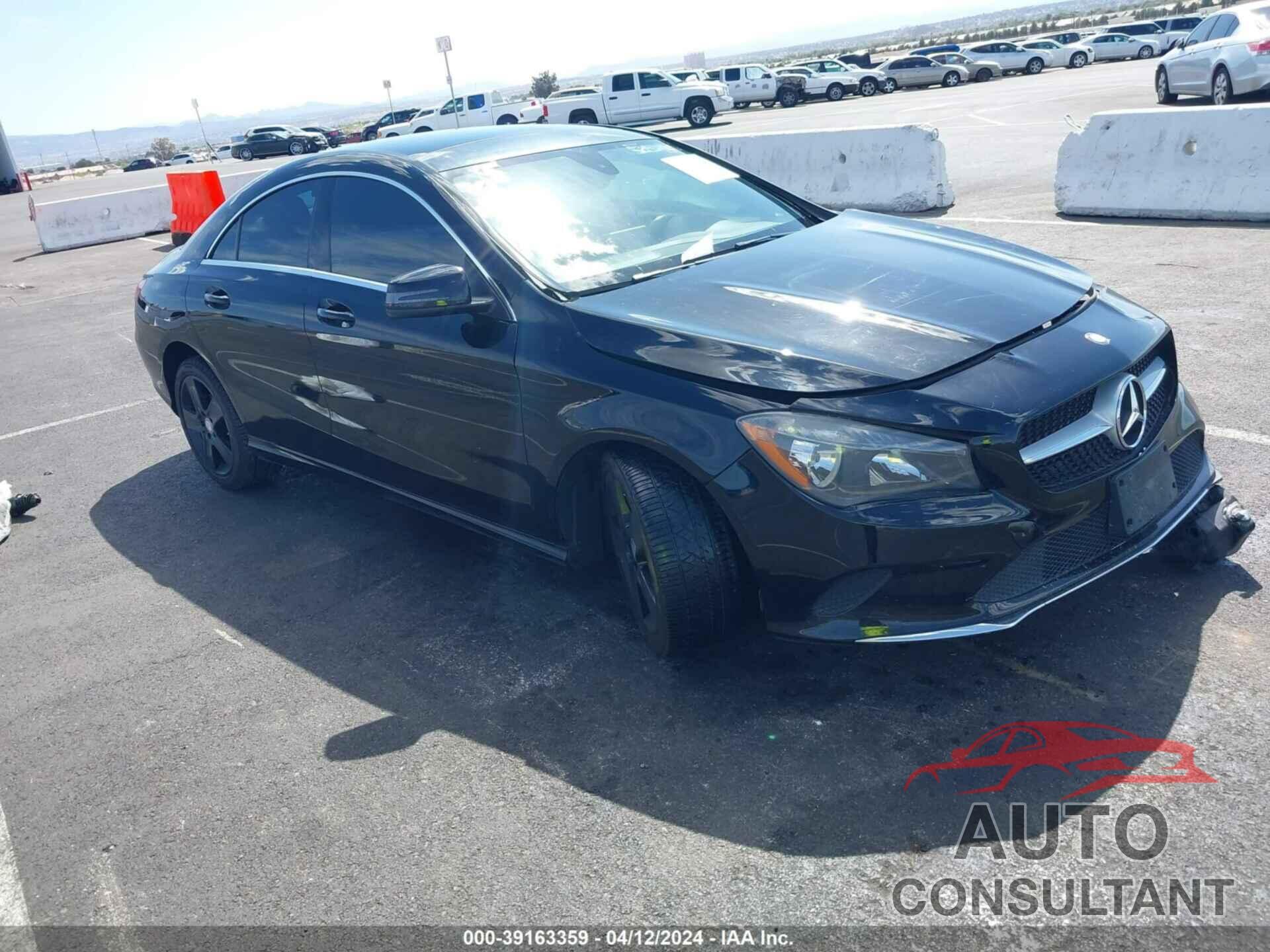MERCEDES-BENZ CLA 250 2017 - WDDSJ4EB2HN452737