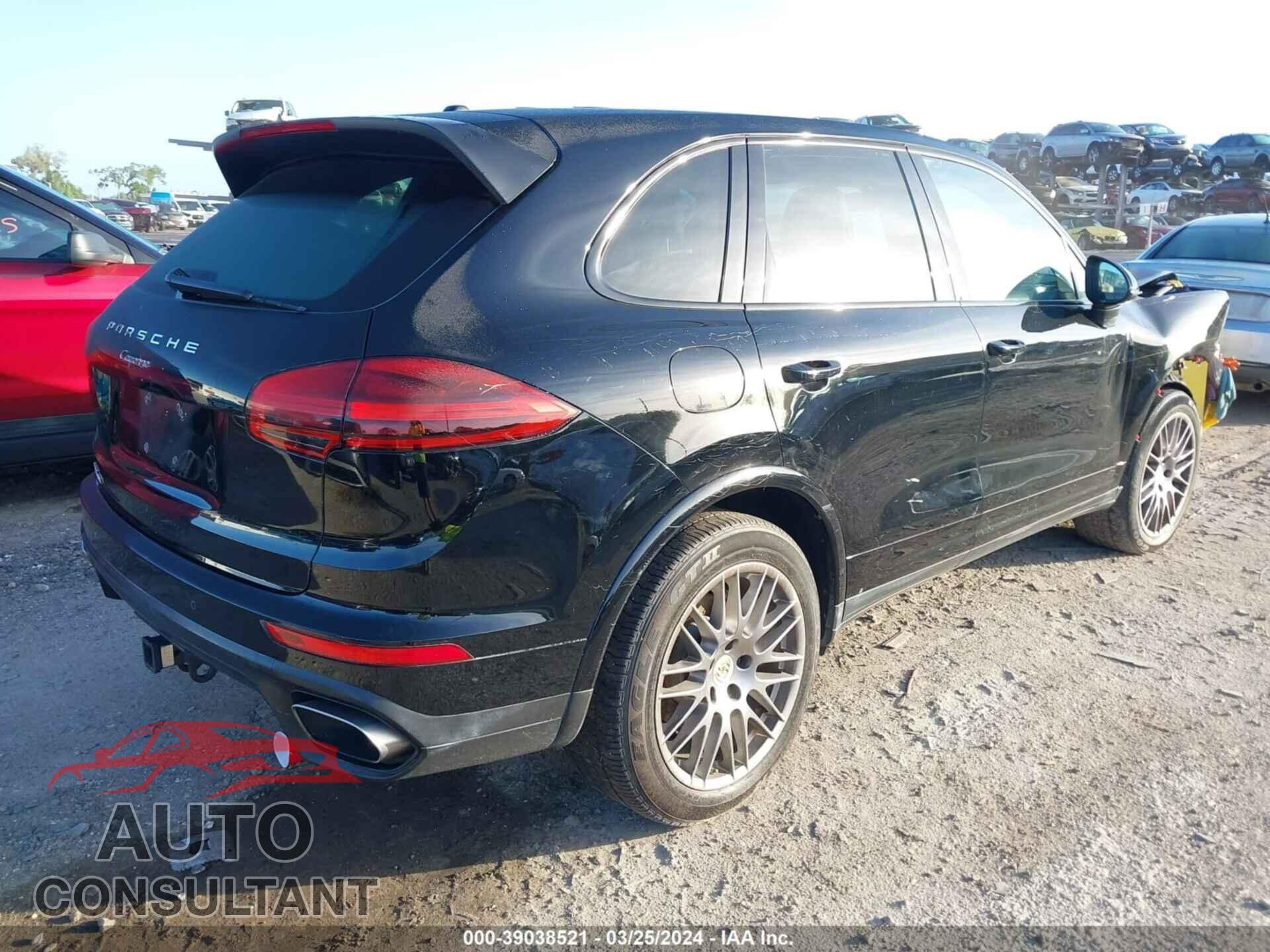 PORSCHE CAYENNE 2017 - WP1AA2A27HKA80277