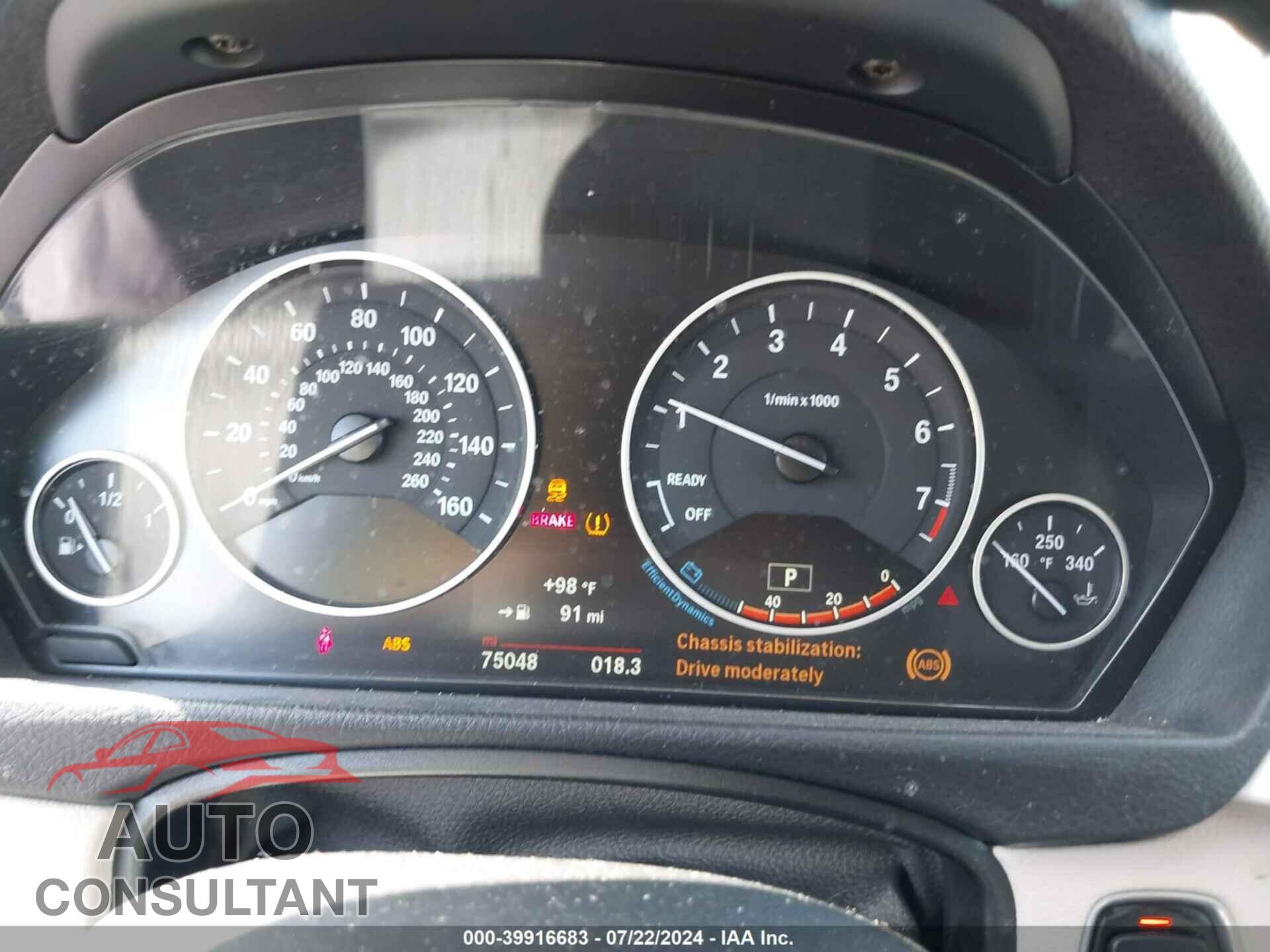 BMW 320I 2016 - WBA8E1G51GNU12269