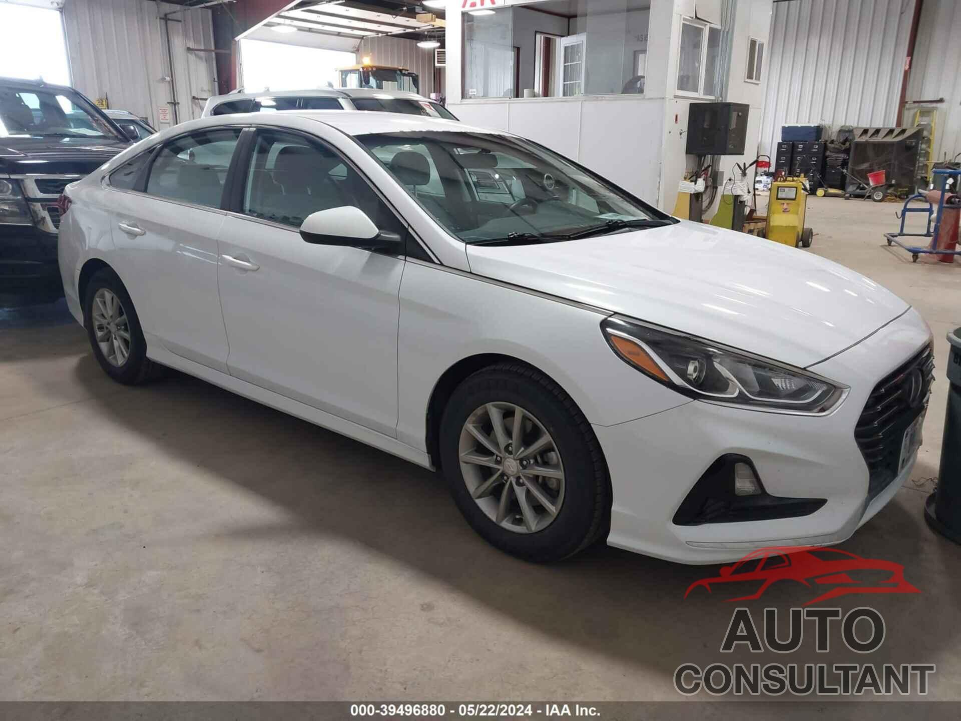HYUNDAI SONATA 2018 - 5NPE24AA2JH680034