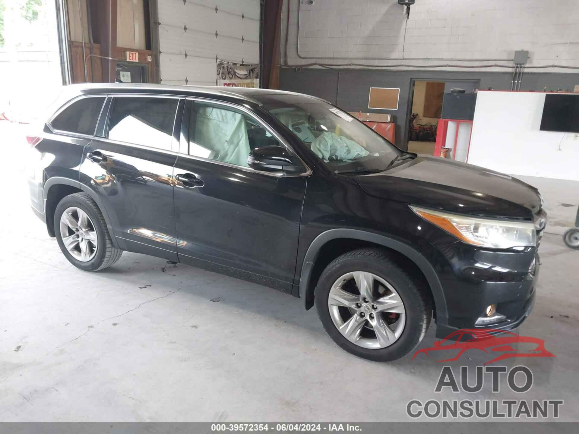 TOYOTA HIGHLANDER 2015 - 5TDDKRFH9FS108264