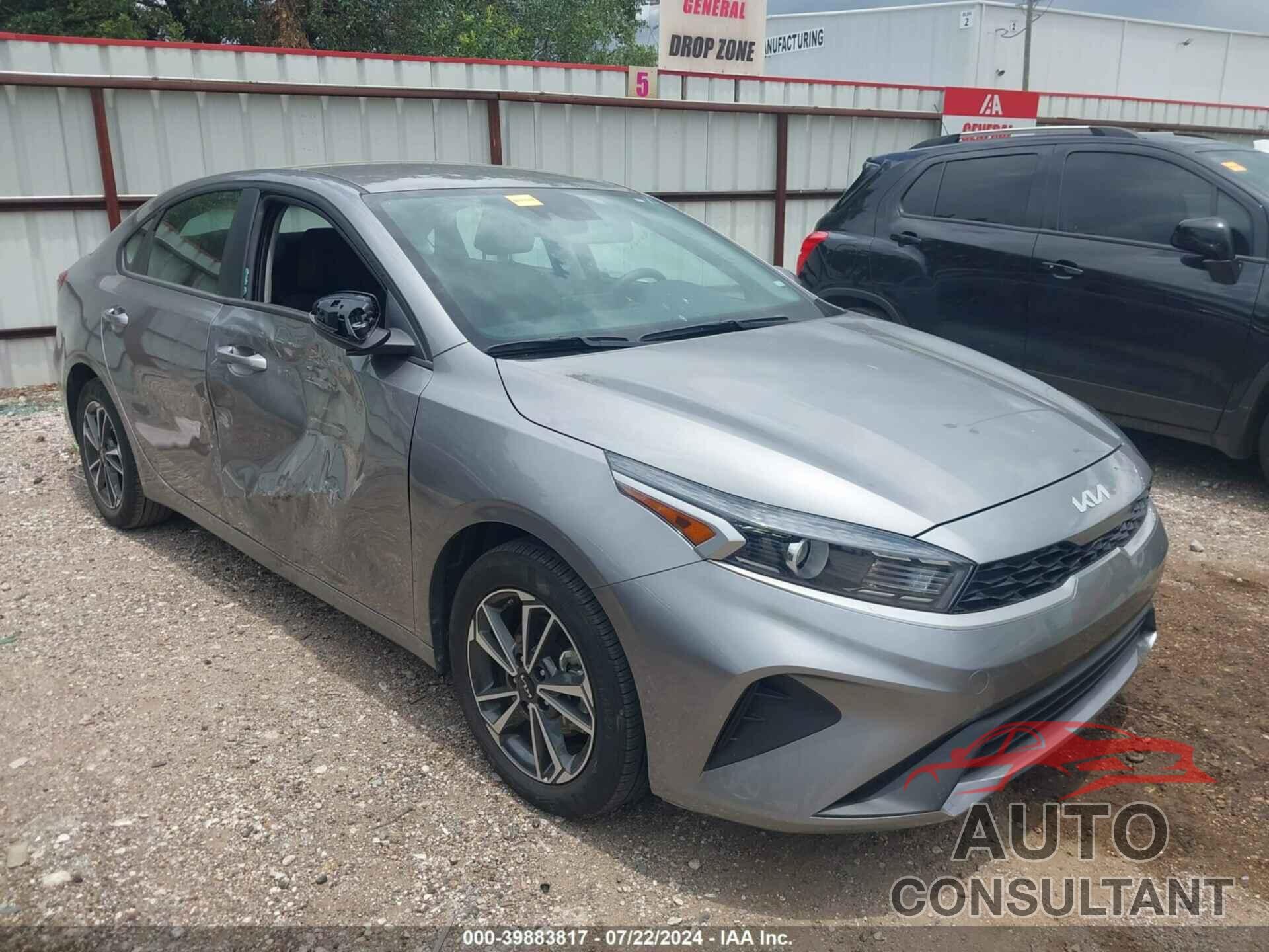 KIA FORTE 2023 - 3KPF24AD8PE649513