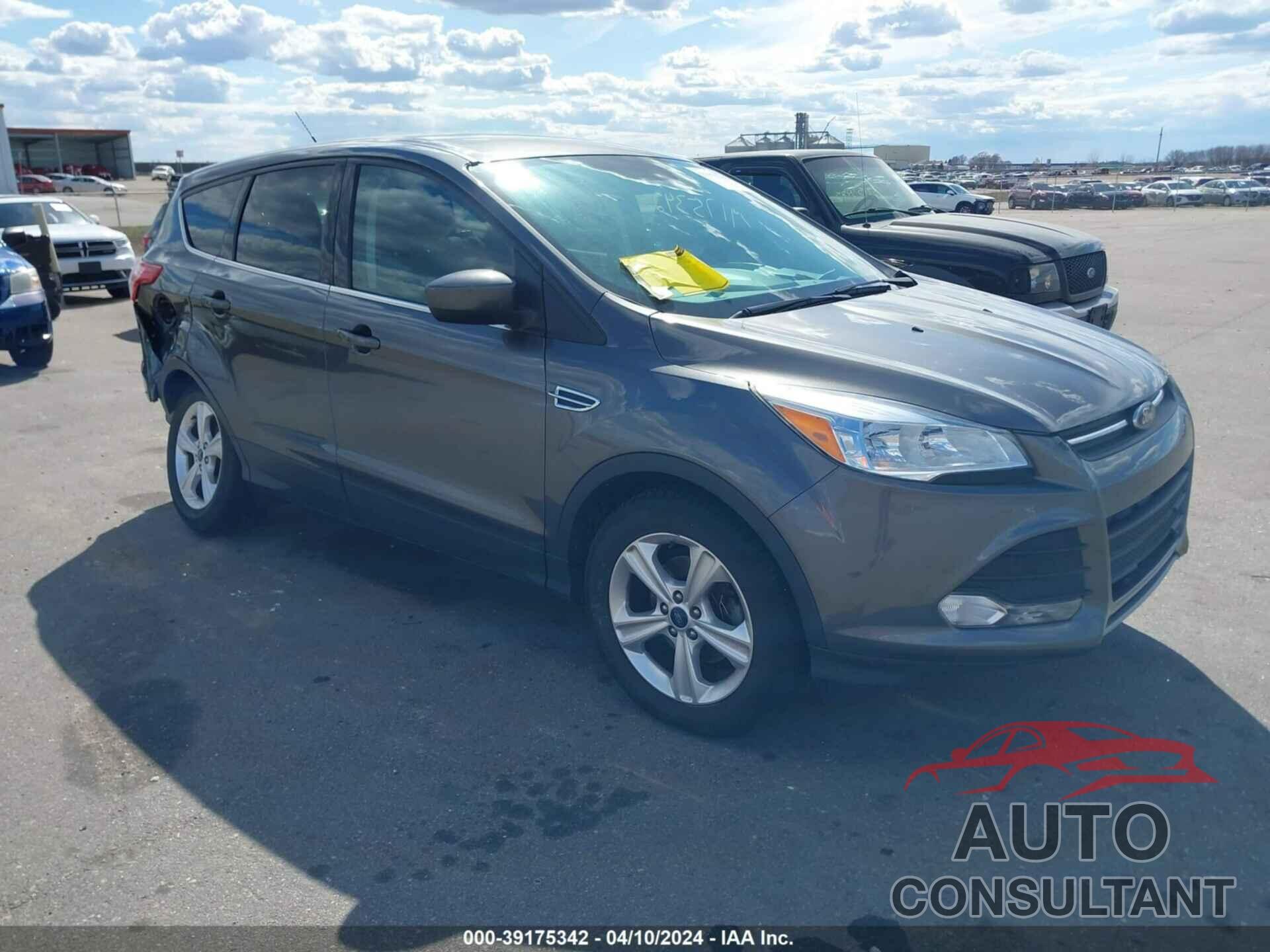 FORD ESCAPE 2016 - 1FMCU0G75GUA45065