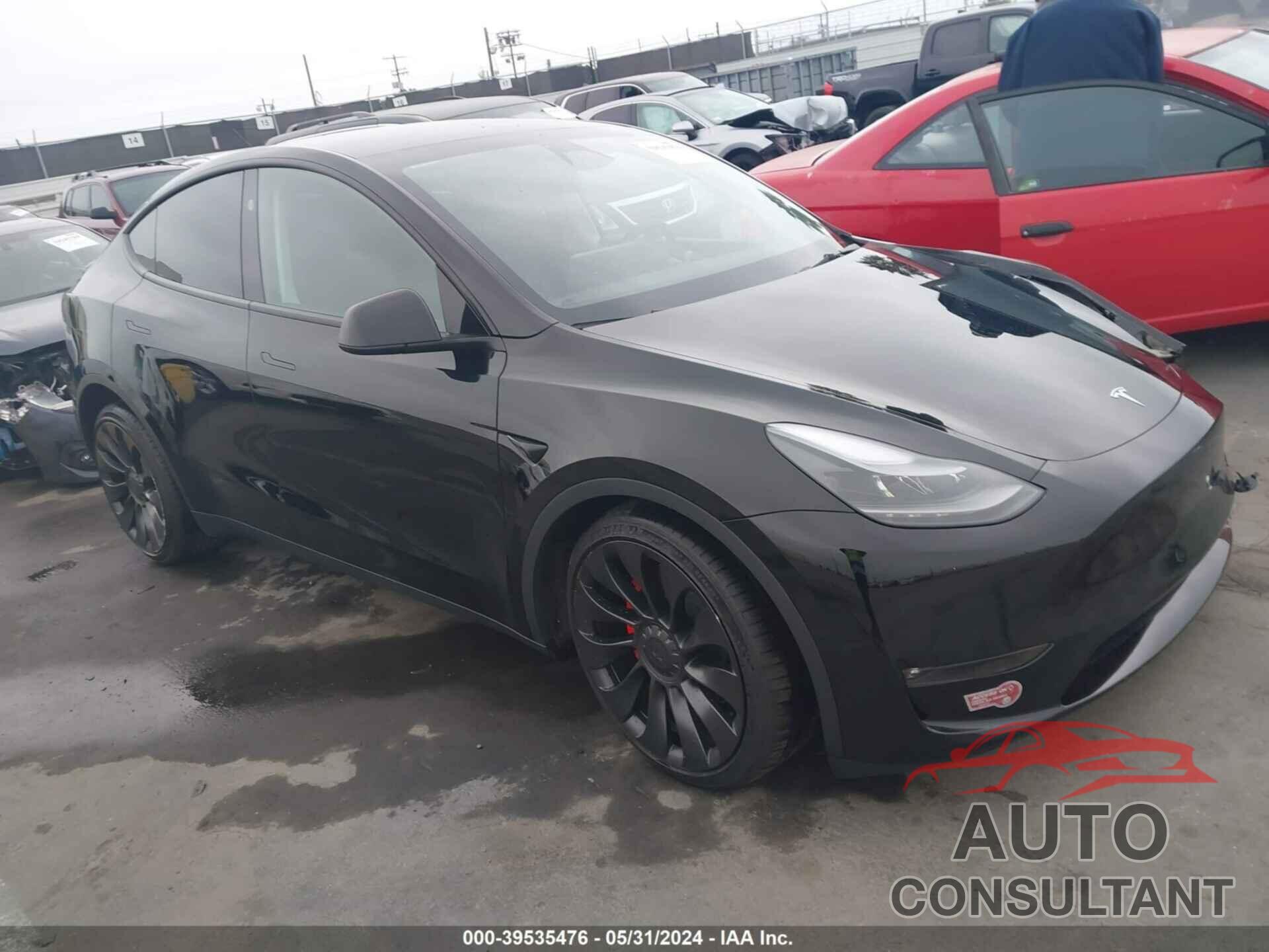 TESLA MODEL Y 2023 - 7SAYGDEF7PF959994