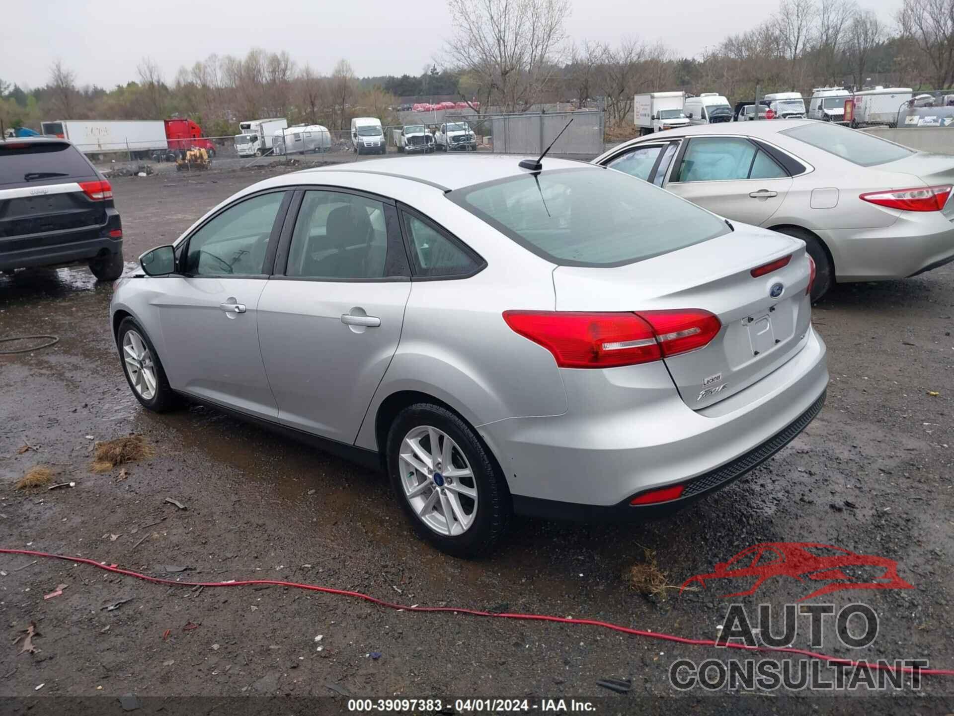 FORD FOCUS 2018 - 1FADP3F23JL285337