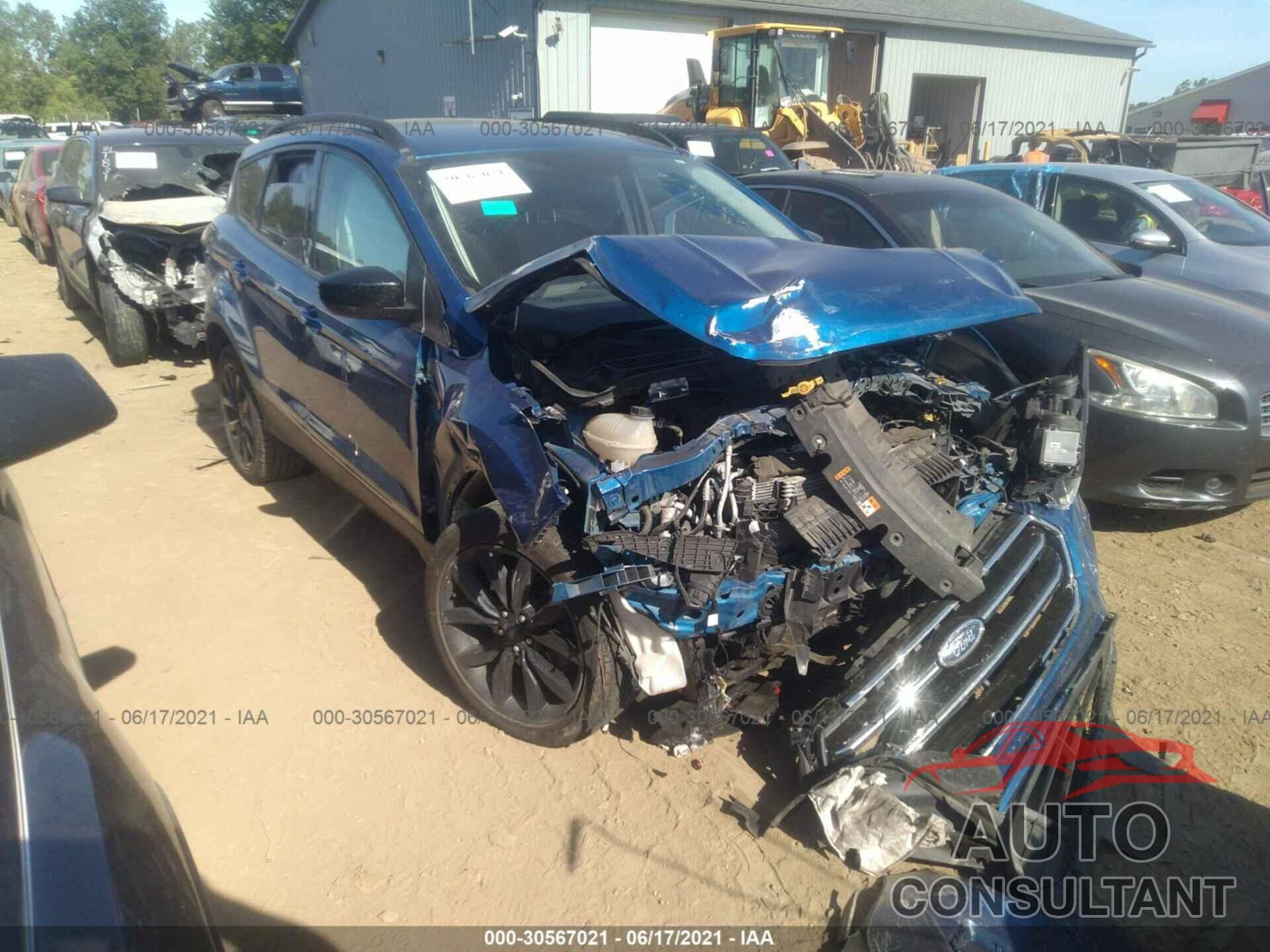 FORD ESCAPE 2018 - 1FMCU9GD1JUD56414