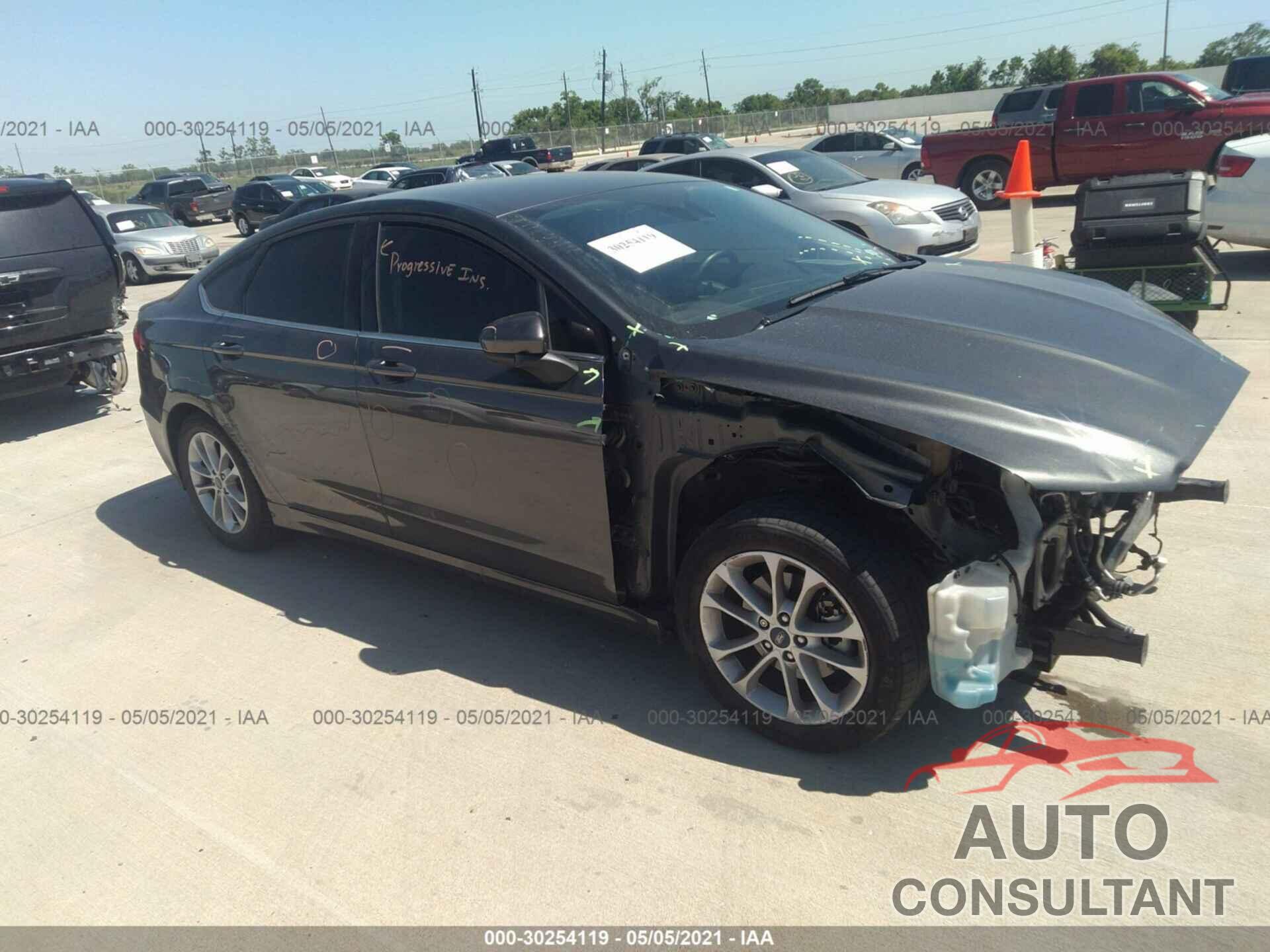FORD FUSION 2019 - 3FA6P0HD4KR132281