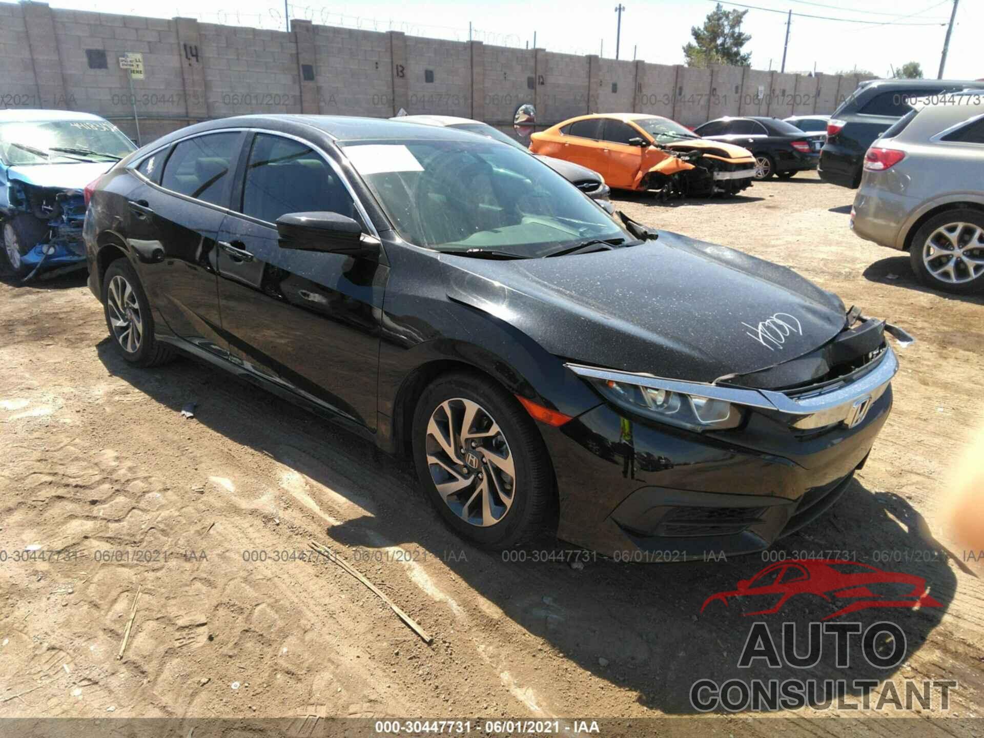 HONDA CIVIC SEDAN 2016 - 19XFC2F74GE002384