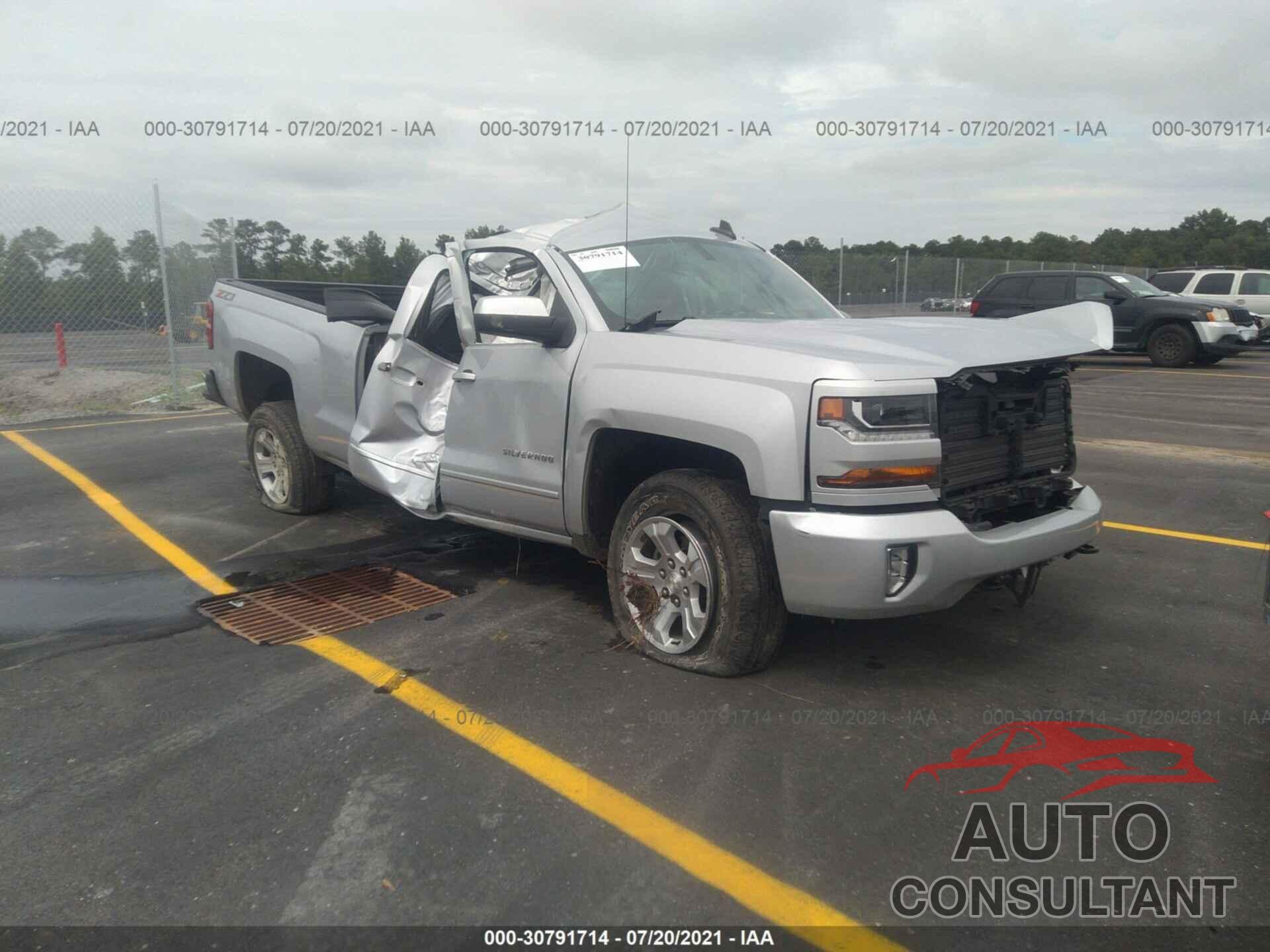 CHEVROLET SILVERADO 1500 2018 - 1GCVKREC1JZ373780