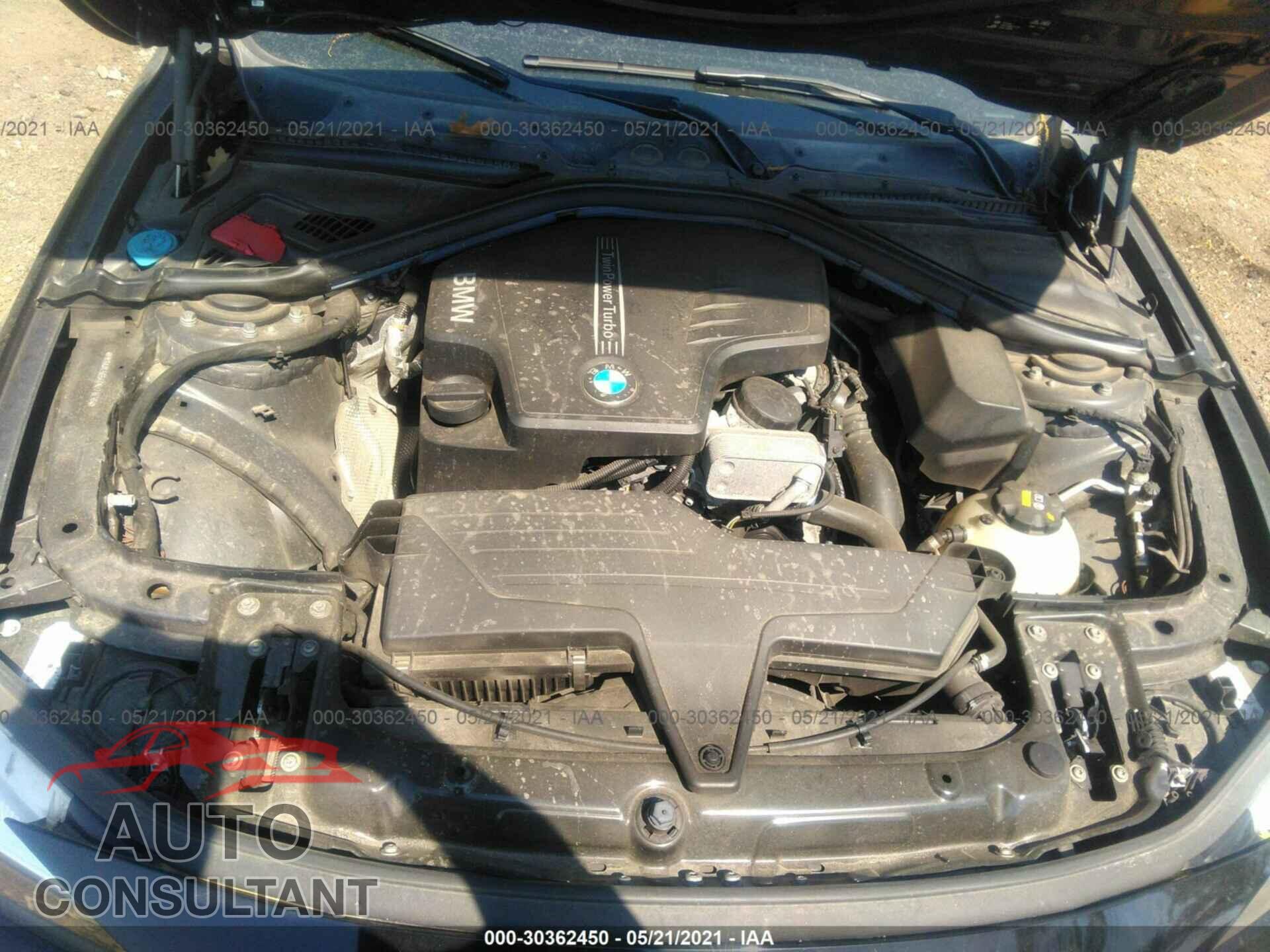 BMW 3 SERIES 2016 - WBA8E5G54GNU21636