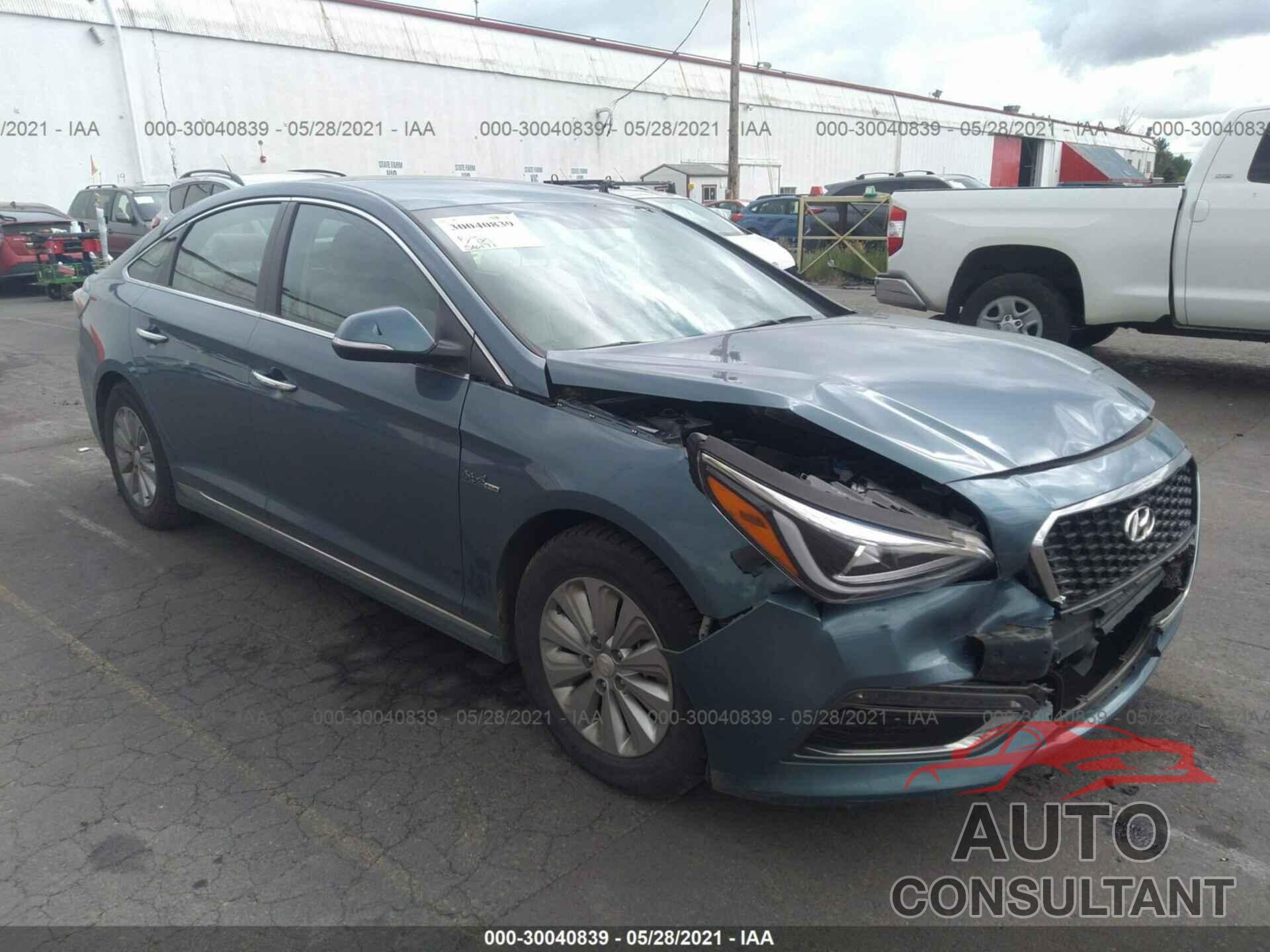 HYUNDAI SONATA HYBRID 2016 - KMHE24L15GA040795