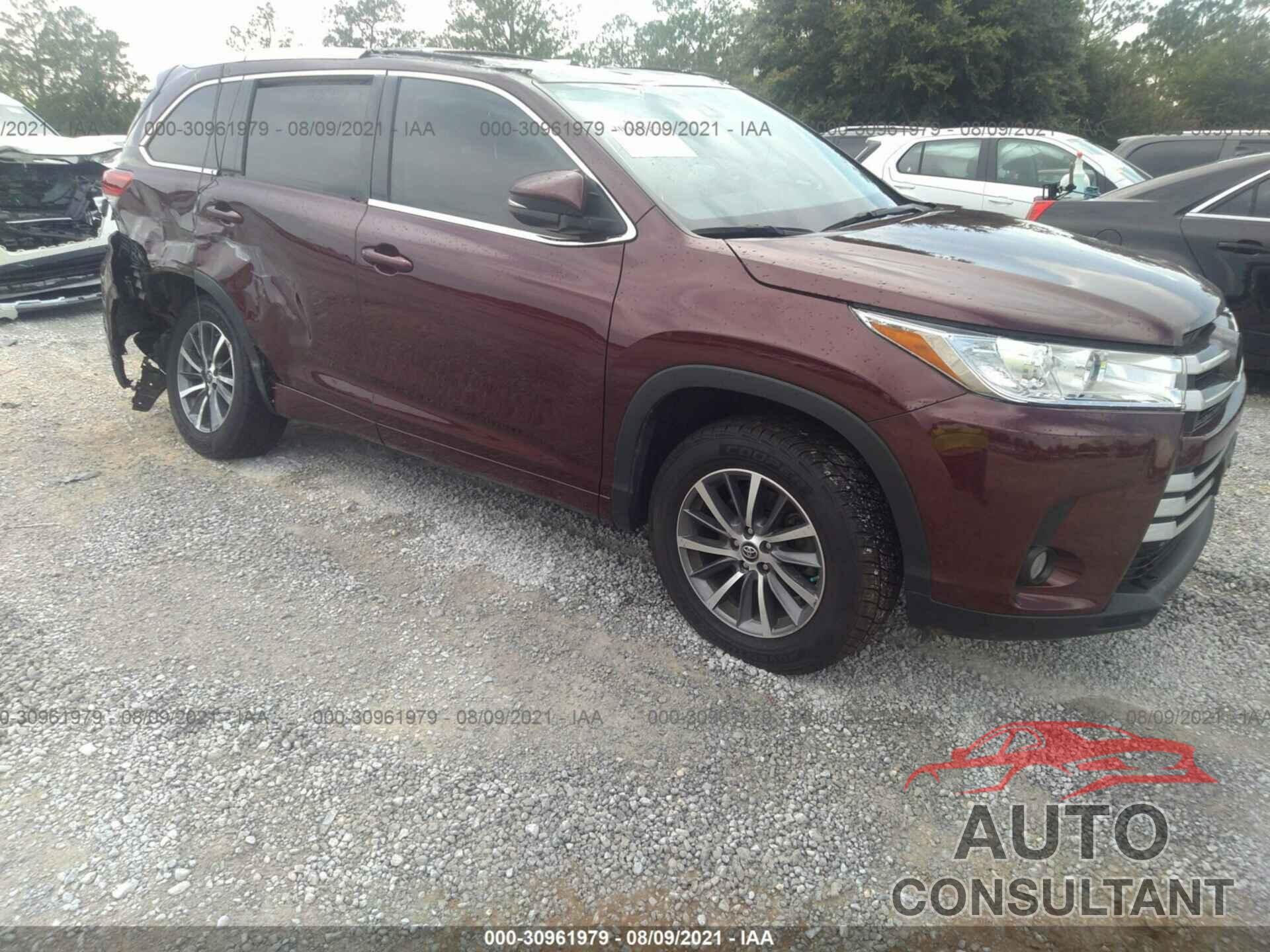 TOYOTA HIGHLANDER 2018 - 5TDKZRFH6JS260224