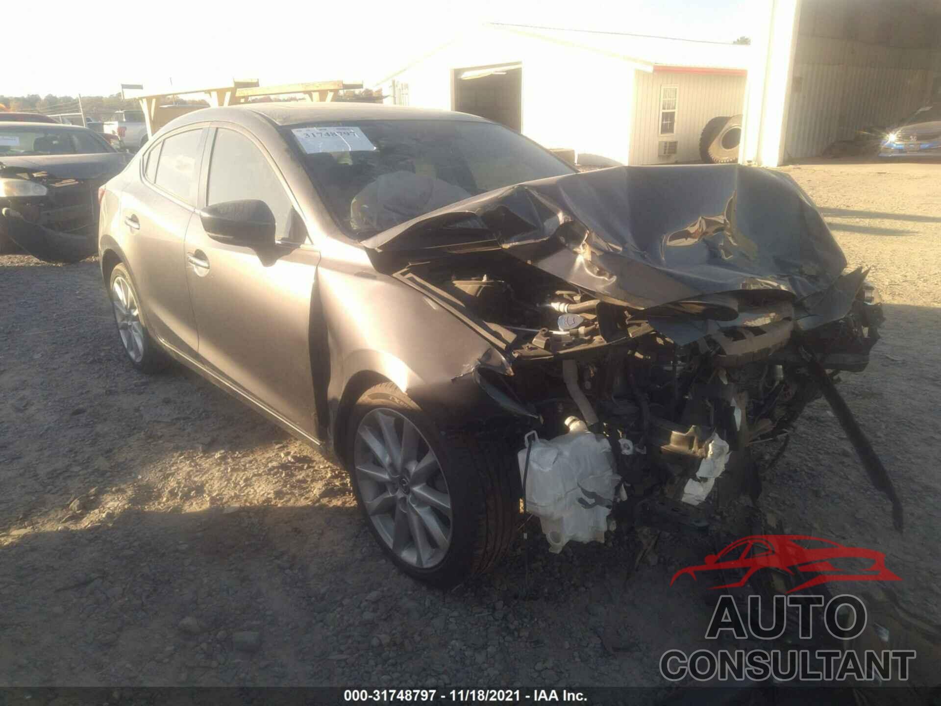 MAZDA MAZDA3 4-DOOR 2017 - JM1BN1W33H1130393
