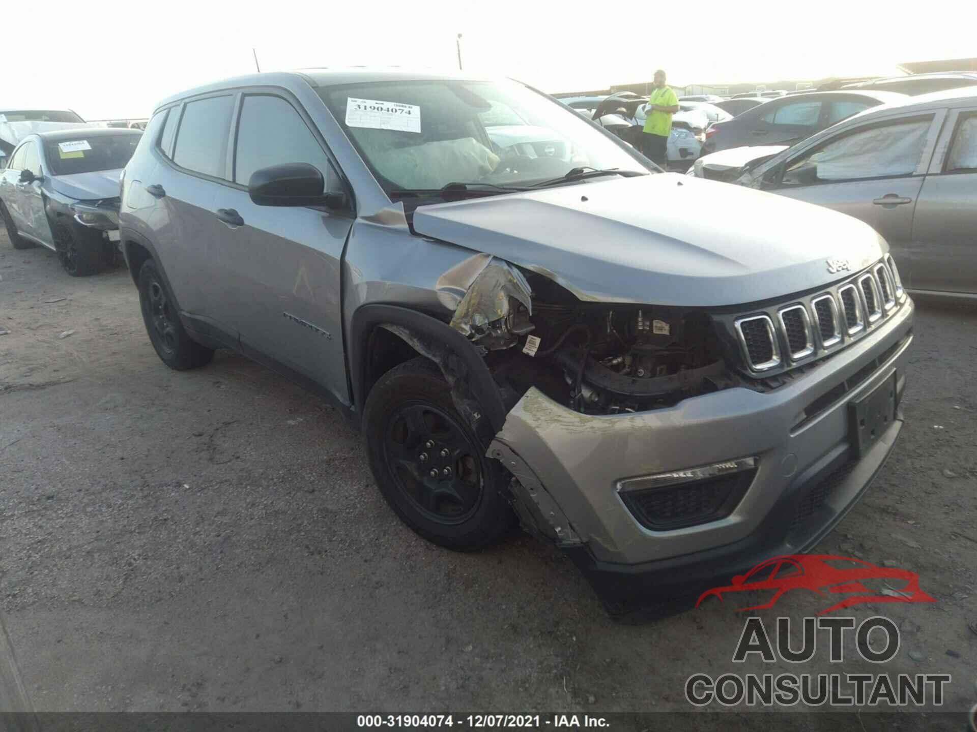JEEP COMPASS 2018 - 3C4NJCAB7JT308775