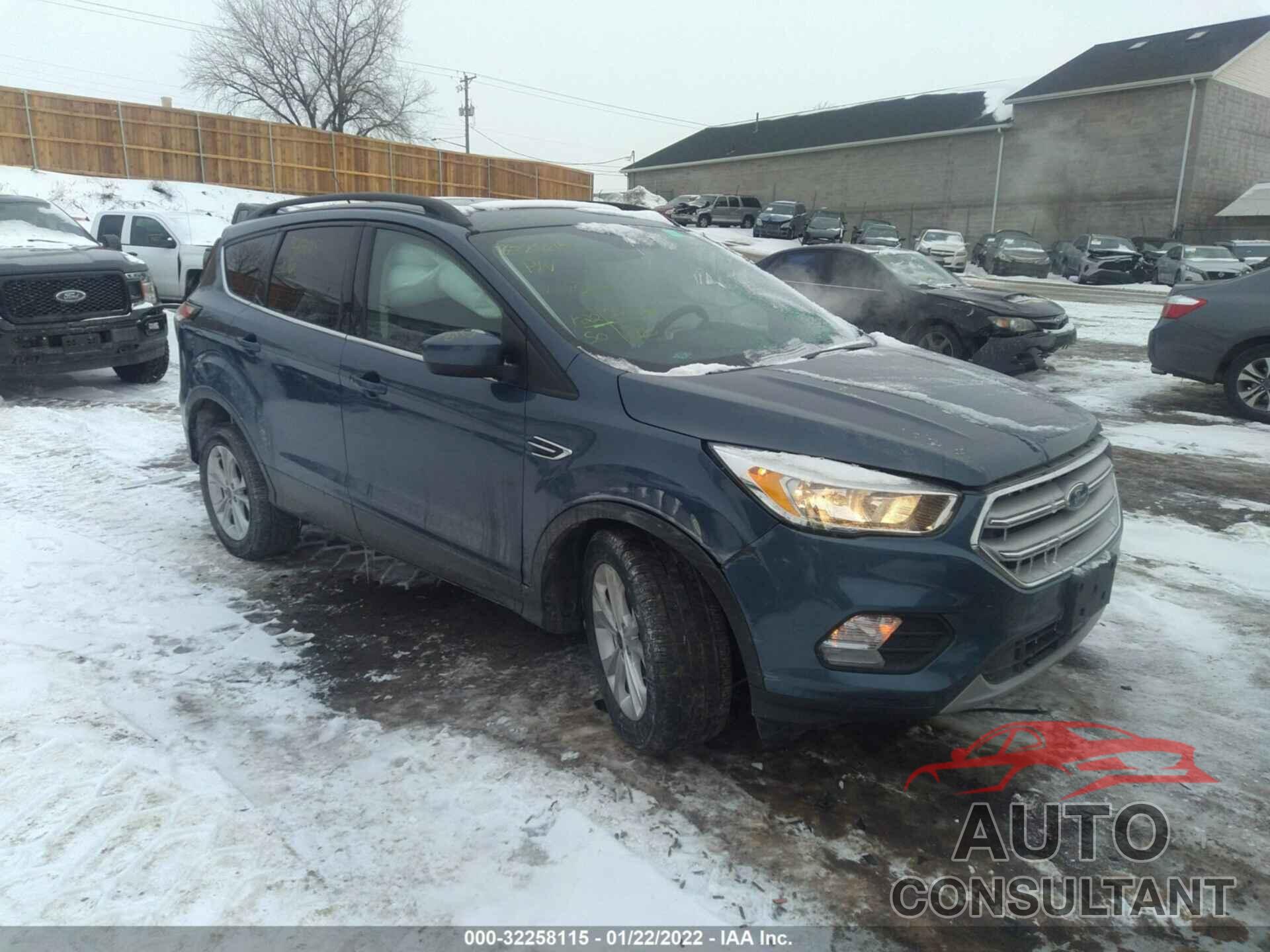 FORD ESCAPE 2018 - 1FMCU9GD9JUA11101