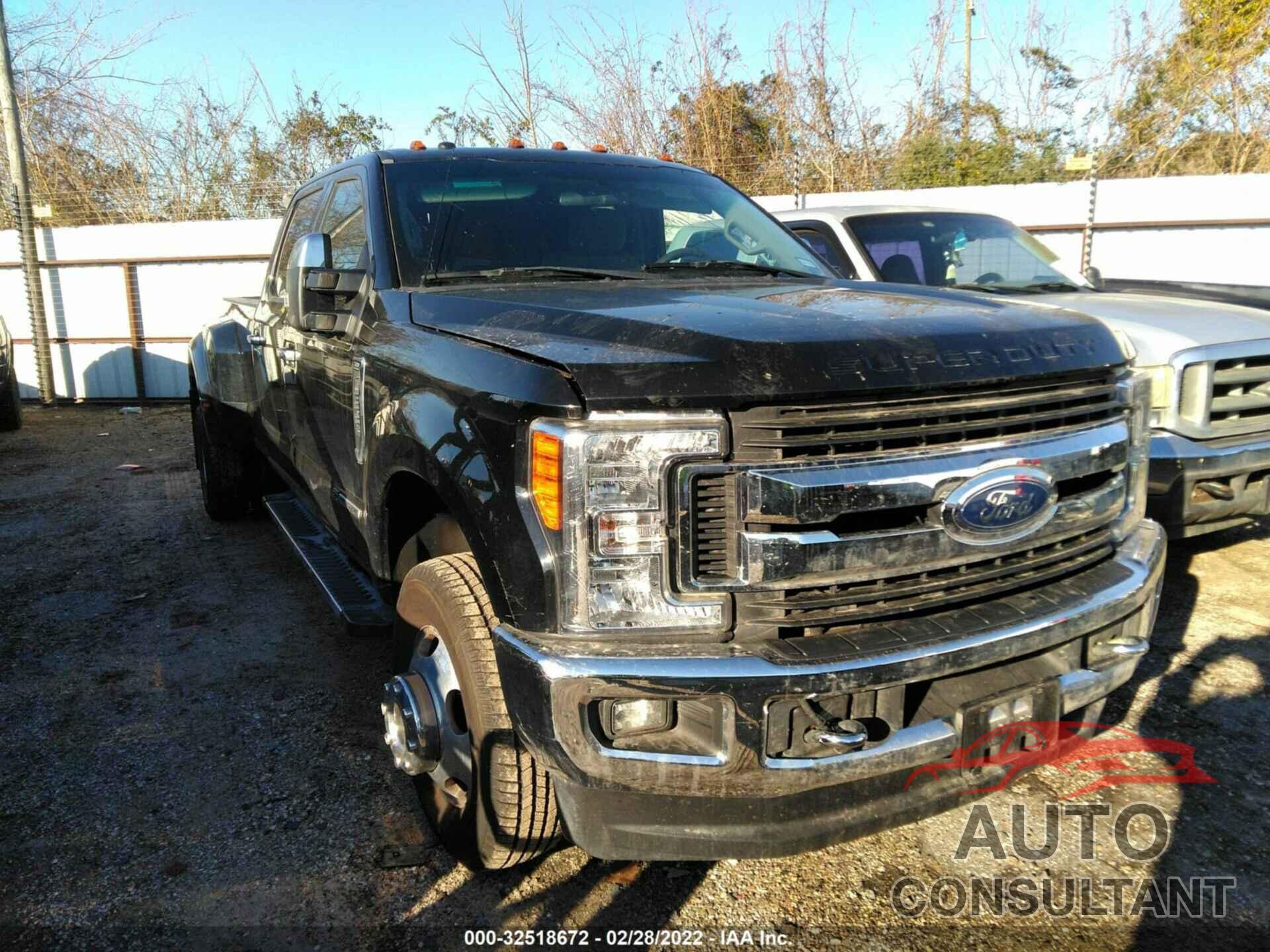 FORD SUPER DUTY F-350 DRW 2017 - 1FT8W3DT5HED77087